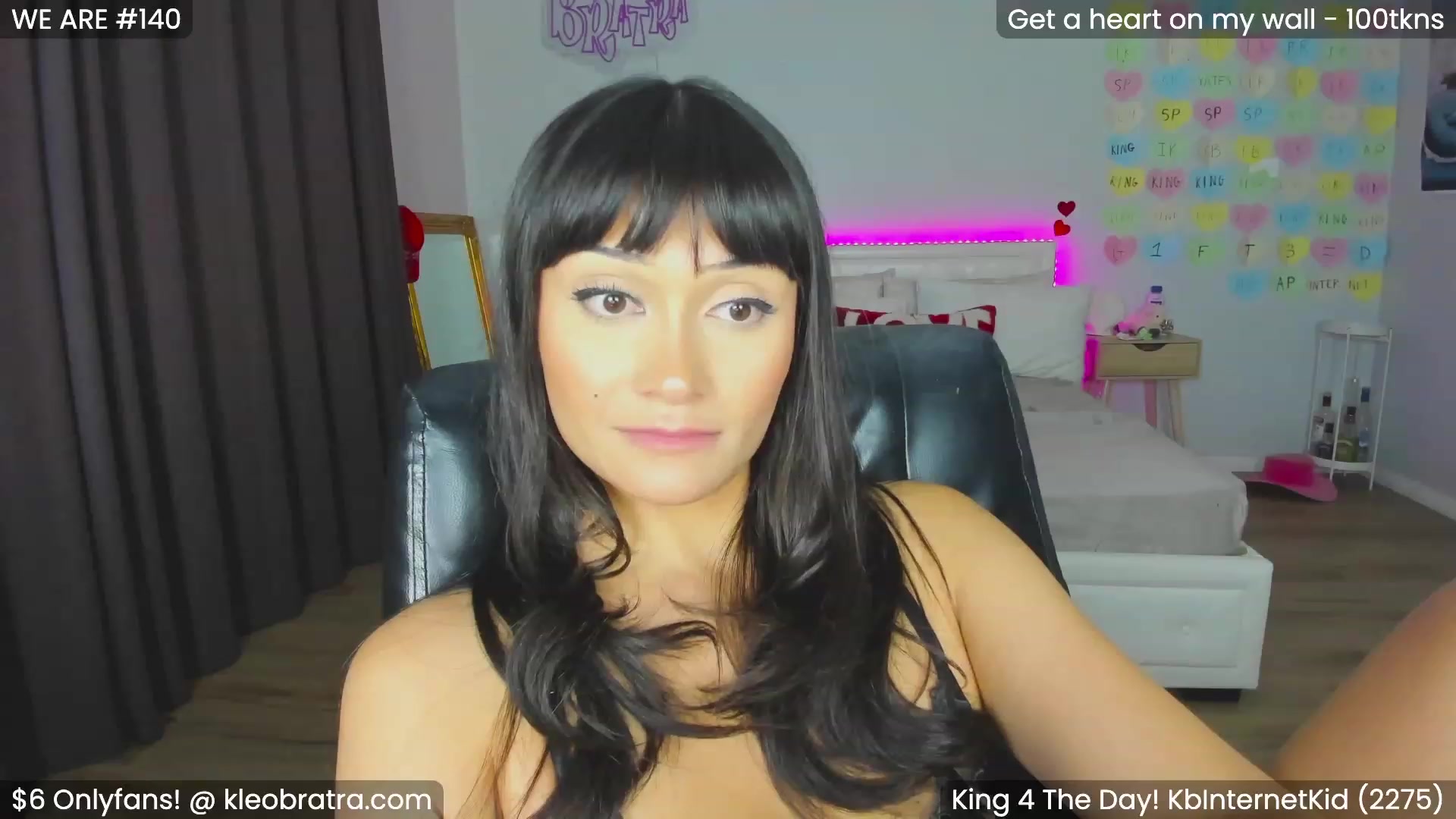 Gallery image thumbnail from KleoBratra's myfreecams stream on, 02/08/2024, 13:01 image 2 of 20