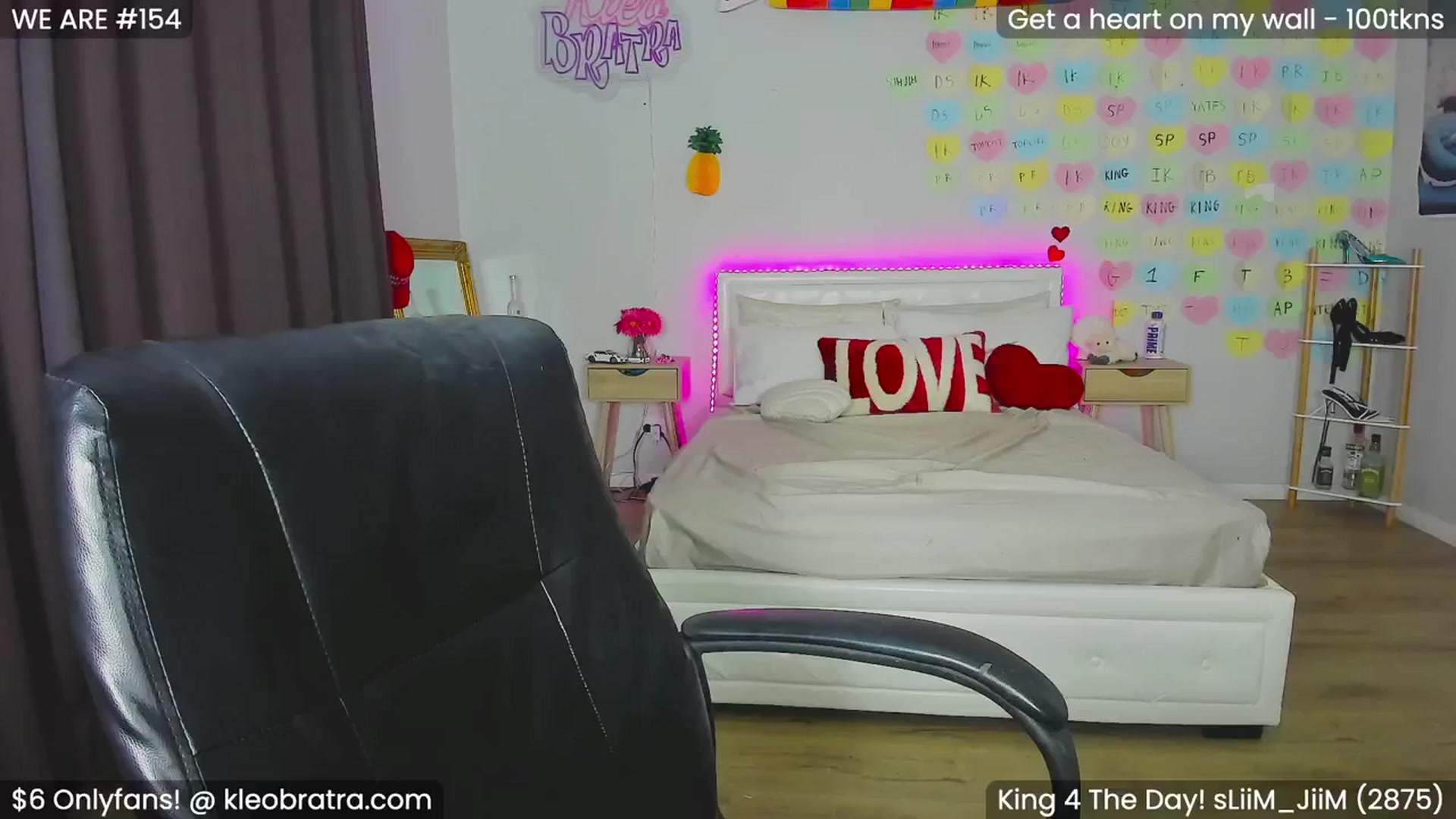 Gallery image thumbnail from KleoBratra's myfreecams stream on, 02/11/2024, 10:05 image 20 of 20
