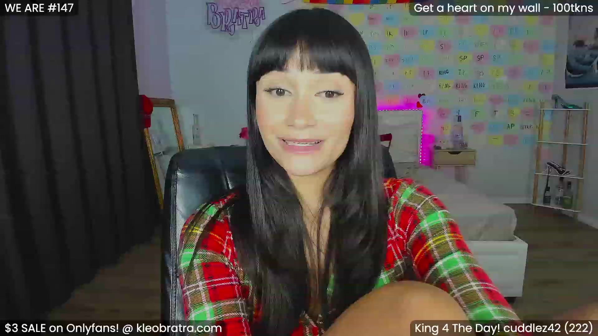 Gallery image thumbnail from KleoBratra's myfreecams stream on, 02/14/2024, 14:50 image 11 of 20