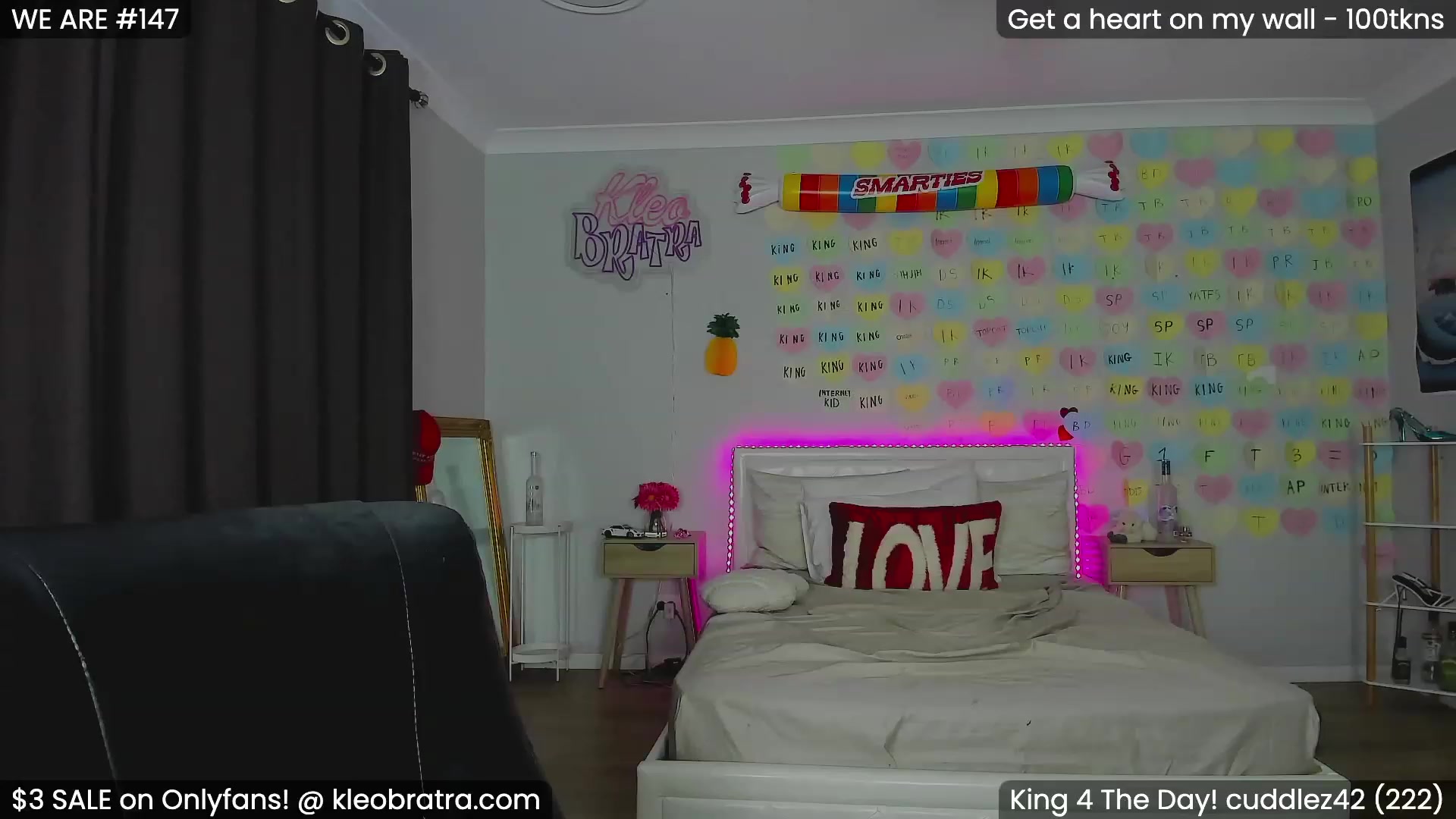 Gallery image thumbnail from KleoBratra's myfreecams stream on, 02/14/2024, 14:50 image 18 of 20