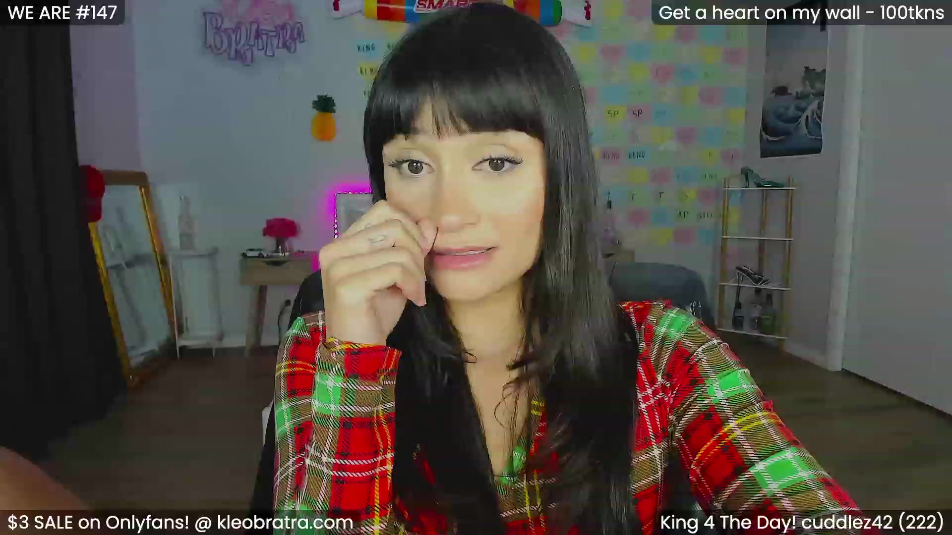 Gallery image thumbnail from KleoBratra's myfreecams stream on, 02/14/2024, 14:50 image 12 of 20