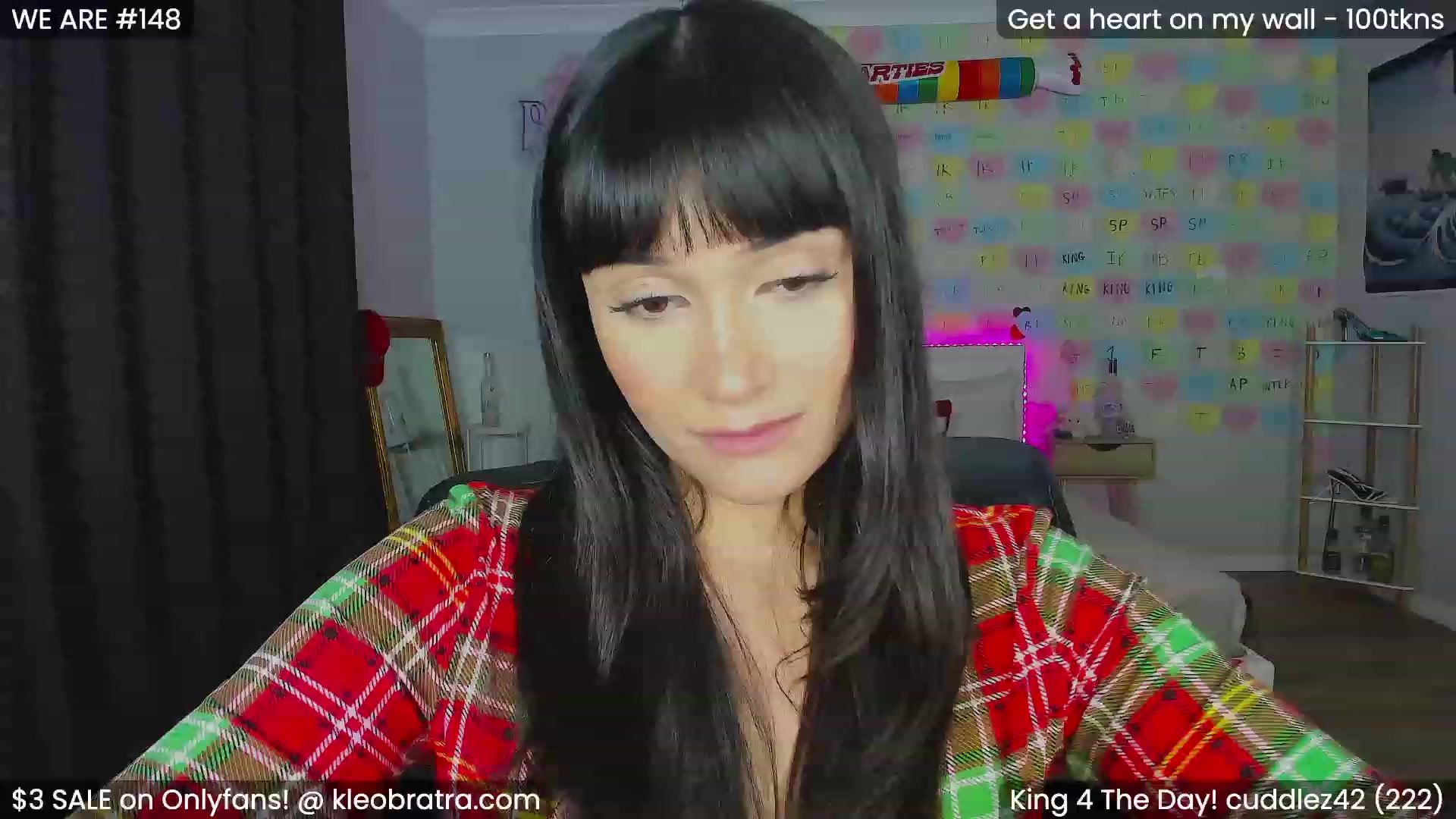 Gallery image thumbnail from KleoBratra's myfreecams stream on, 02/14/2024, 14:50 image 7 of 20