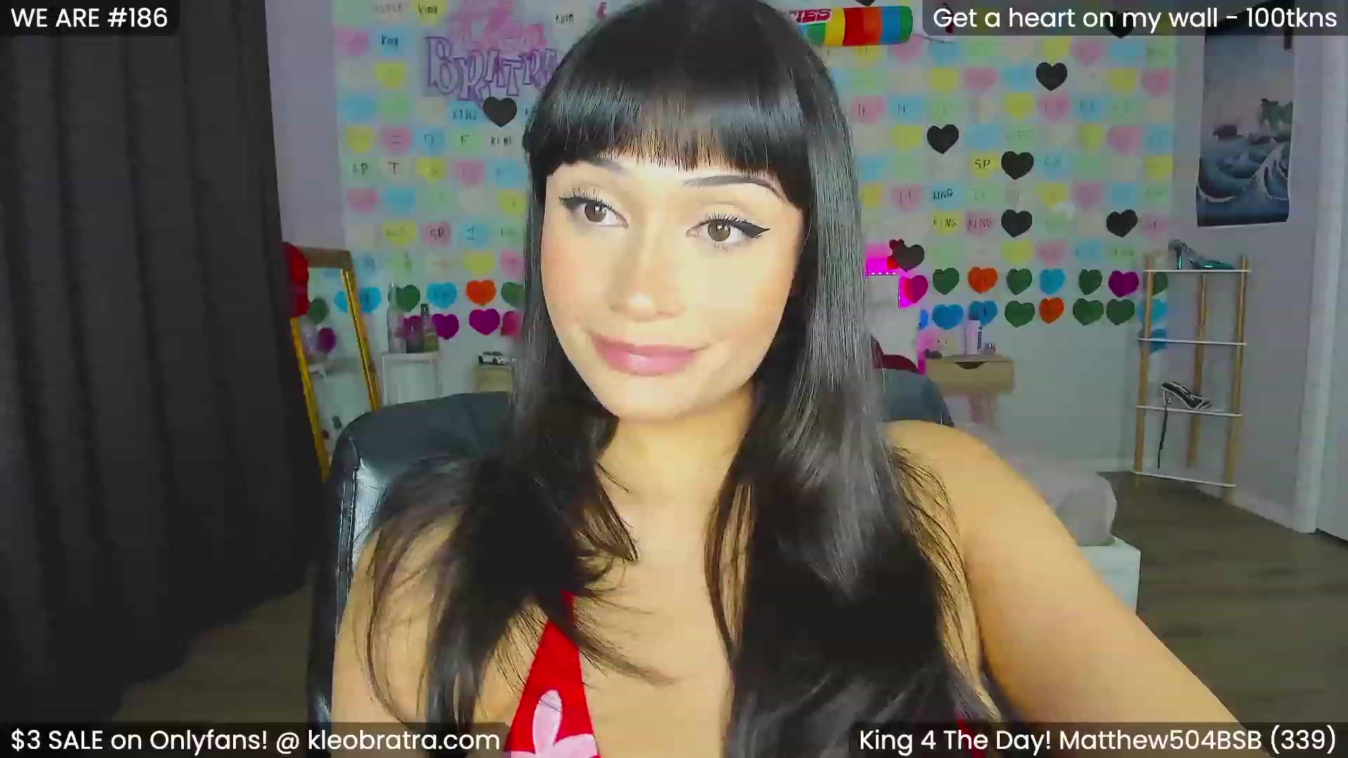 Gallery image thumbnail from KleoBratra's myfreecams stream on, 02/17/2024, 20:22 image 12 of 20