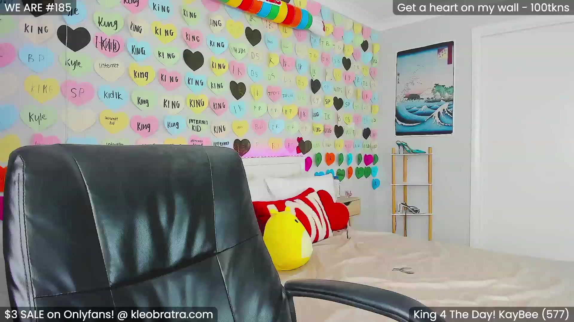Gallery image thumbnail from KleoBratra's myfreecams stream on, 02/18/2024, 01:09 image 7 of 20