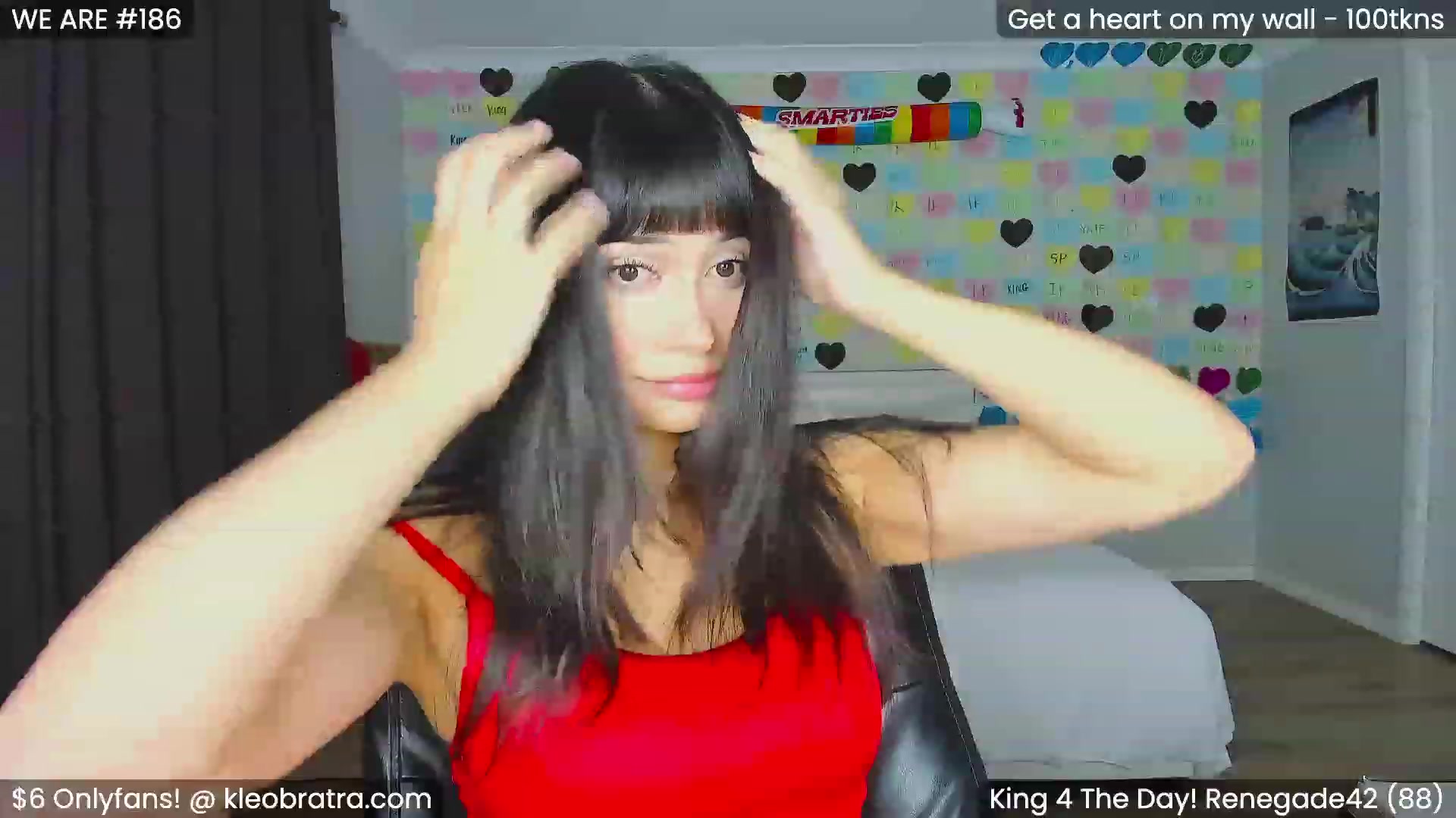 Gallery image thumbnail from KleoBratra's myfreecams stream on, 02/21/2024, 16:15 image 20 of 20