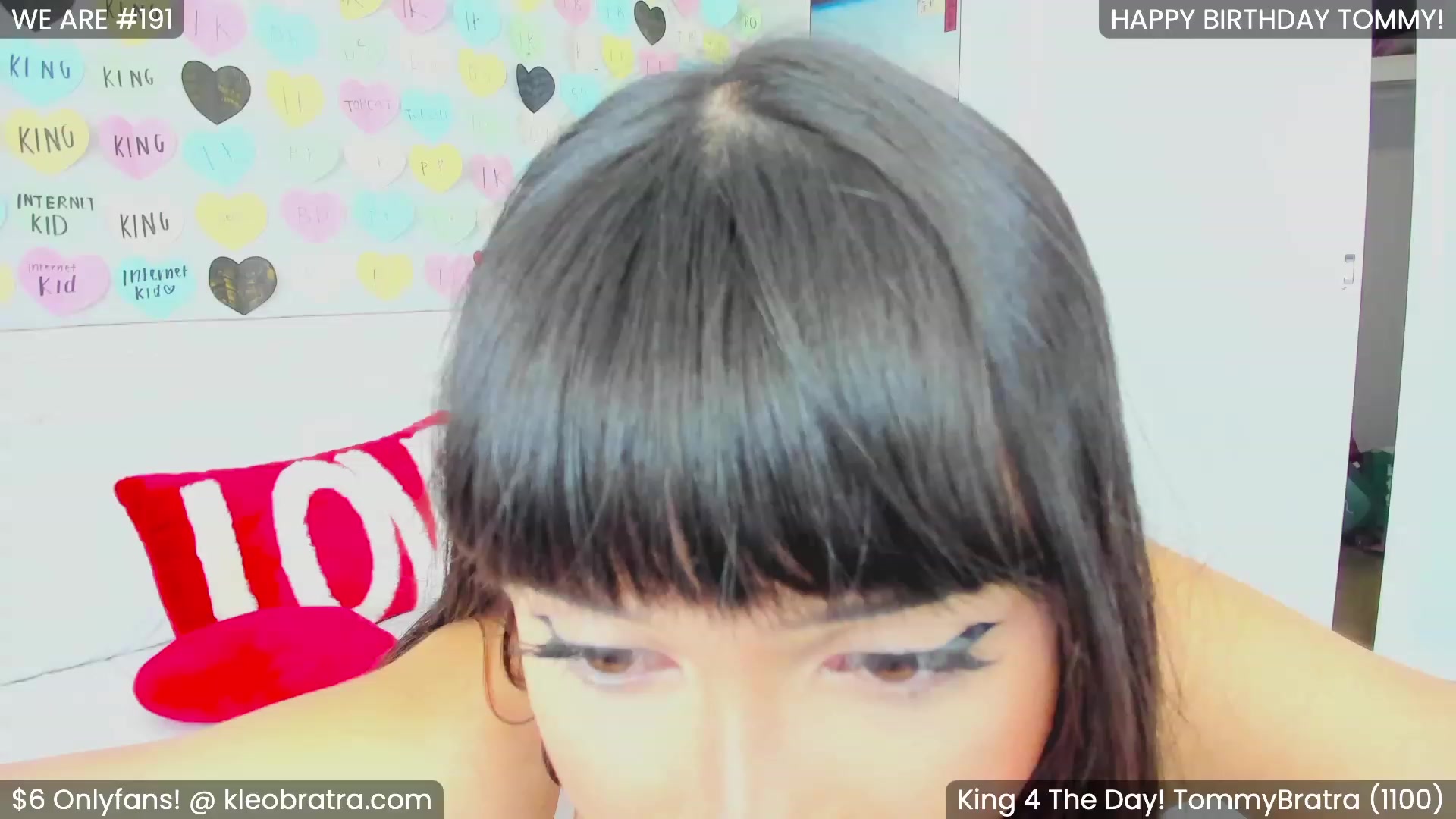Gallery image thumbnail from KleoBratra's myfreecams stream on, 02/22/2024, 05:48 image 10 of 20