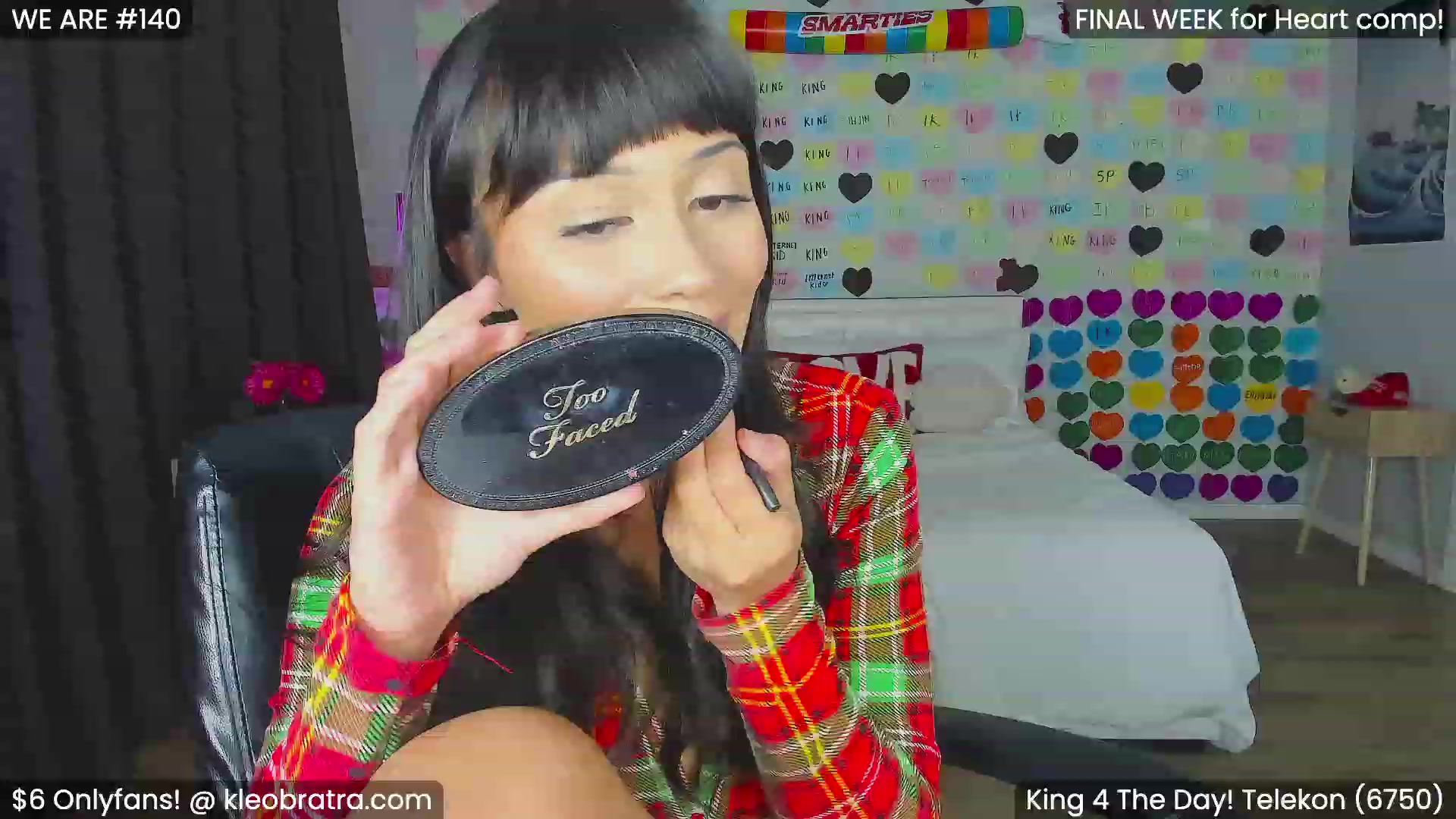 Gallery image thumbnail from KleoBratra's myfreecams stream on, 02/25/2024, 17:22 image 2 of 20