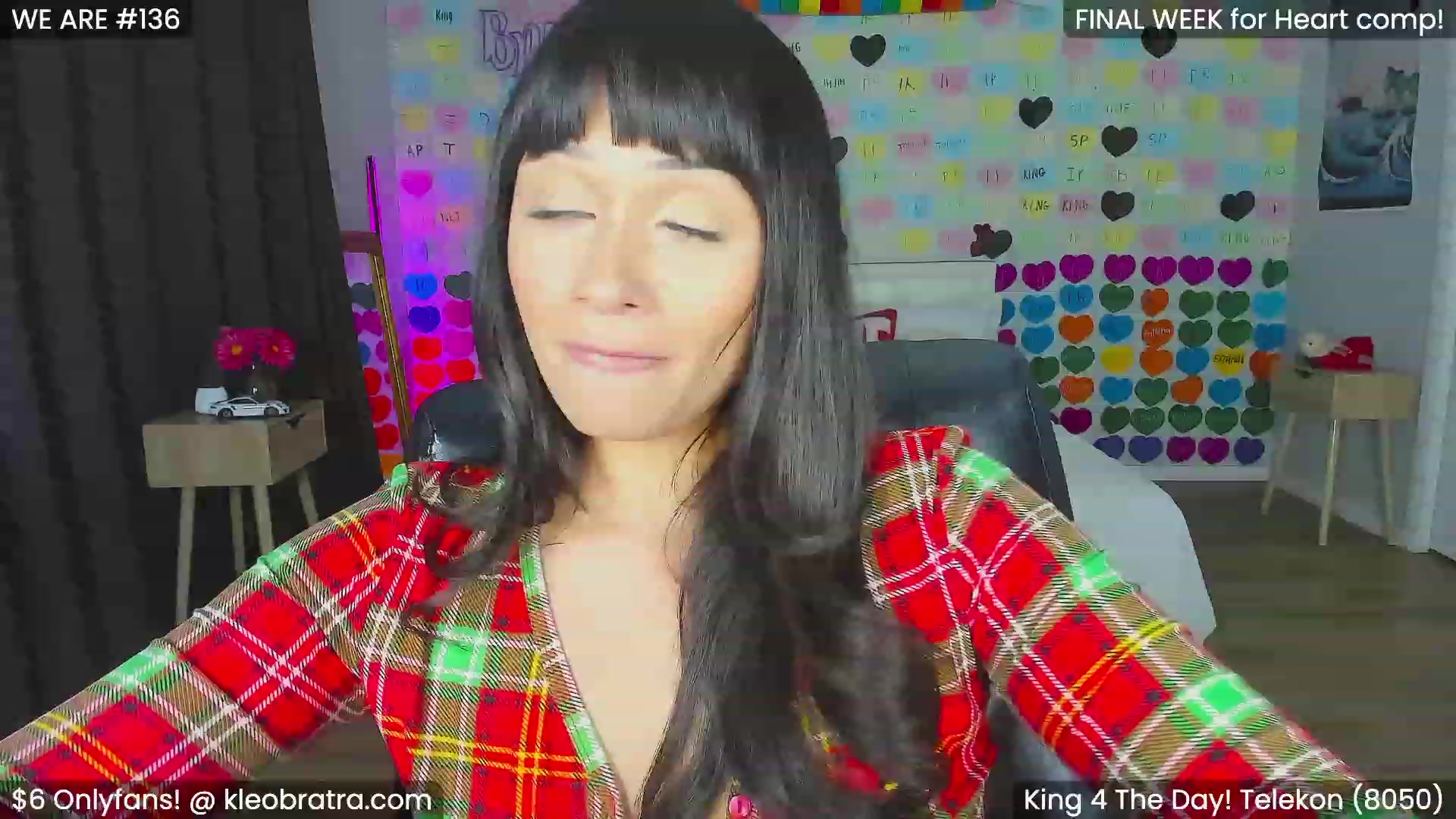 Gallery image thumbnail from KleoBratra's myfreecams stream on, 02/25/2024, 17:22 image 17 of 20