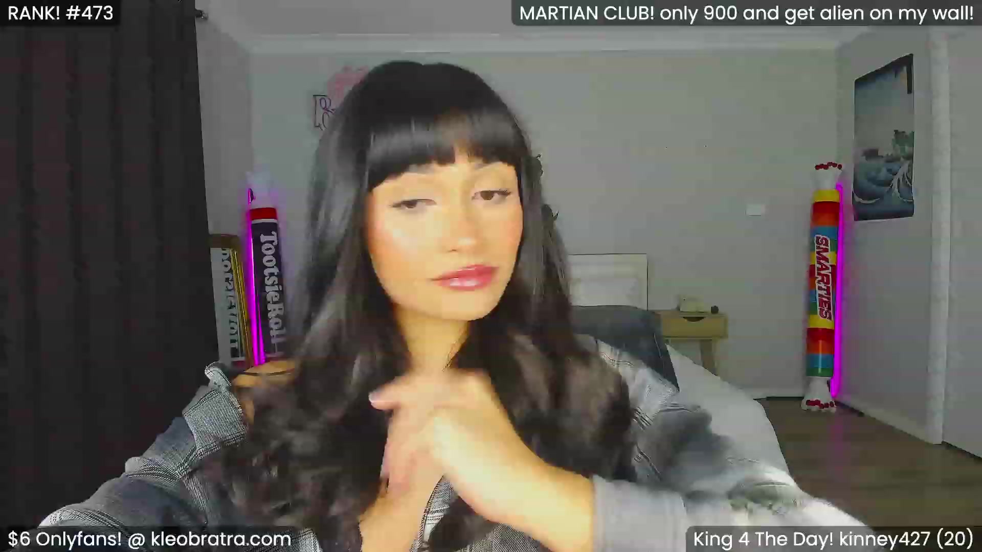 Gallery image thumbnail from KleoBratra's myfreecams stream on, 03/05/2024, 11:10 image 5 of 20