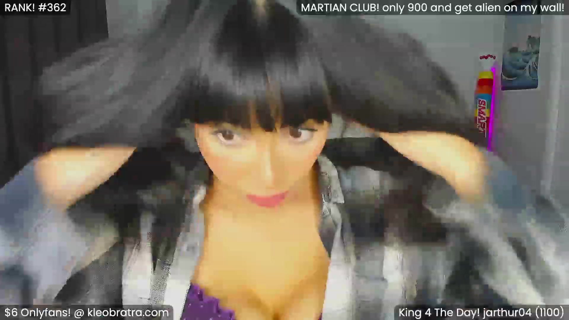 Gallery image thumbnail from KleoBratra's myfreecams stream on, 03/05/2024, 15:25 image 11 of 20