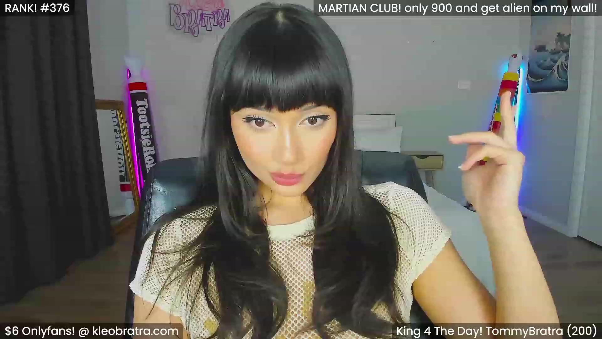 Gallery image thumbnail from KleoBratra's myfreecams stream on, 03/07/2024, 09:30 image 14 of 20
