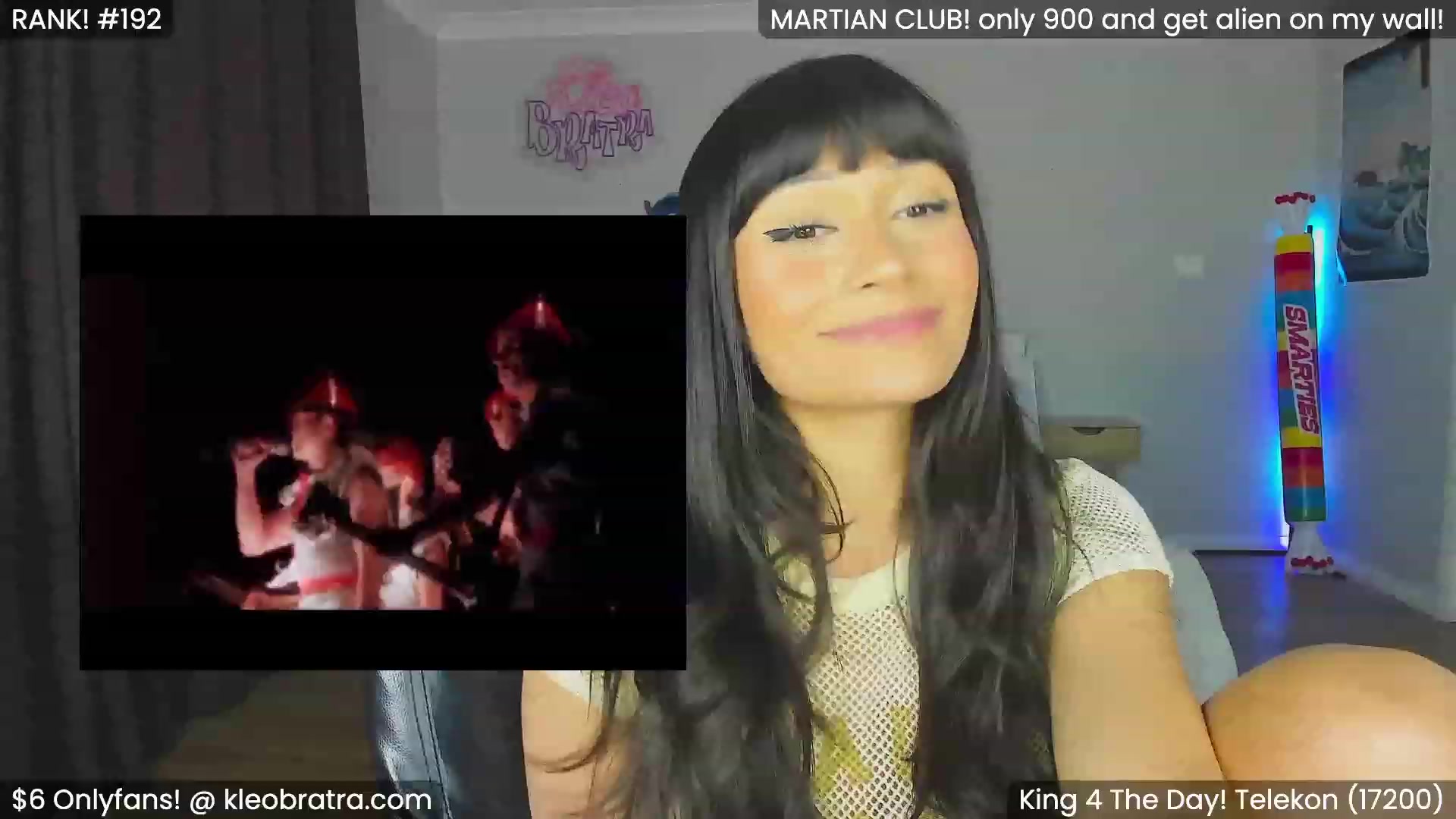 Gallery image thumbnail from KleoBratra's myfreecams stream on, 03/10/2024, 12:22 image 12 of 20