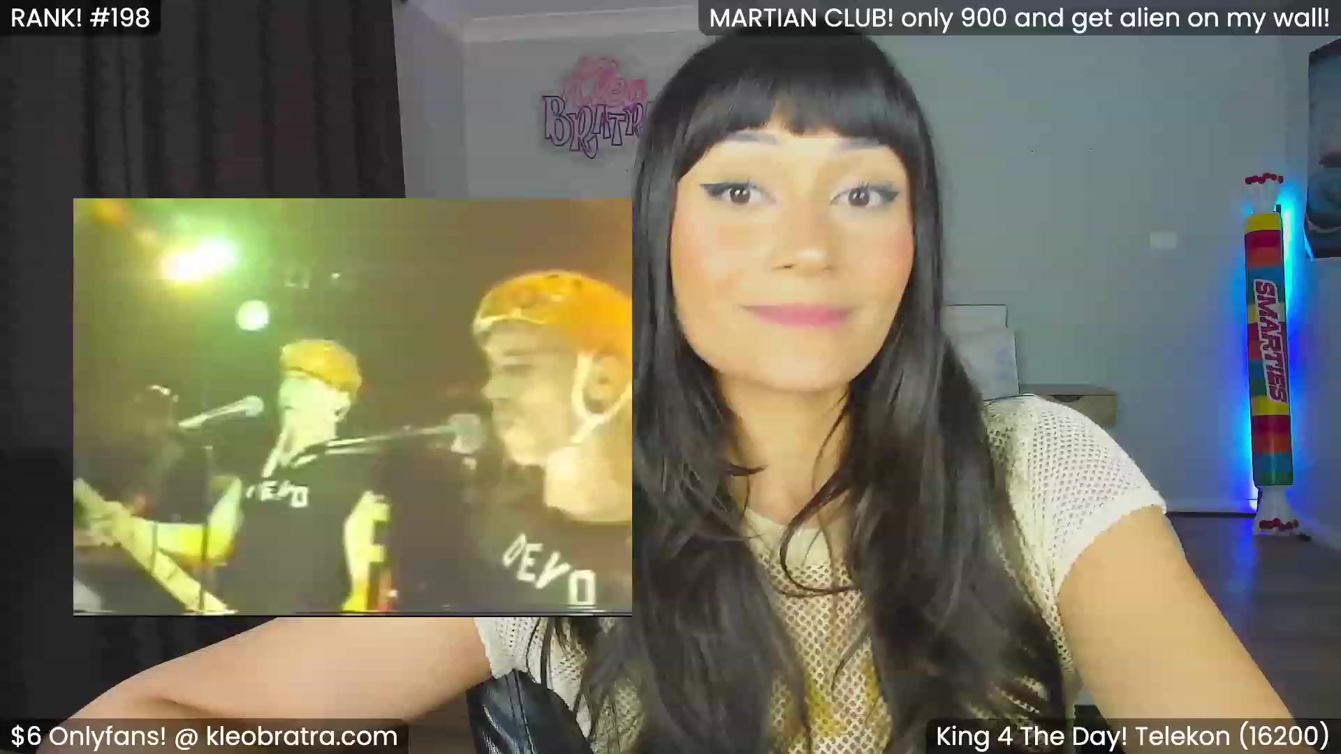 Gallery image thumbnail from KleoBratra's myfreecams stream on, 03/10/2024, 12:22 image 9 of 20