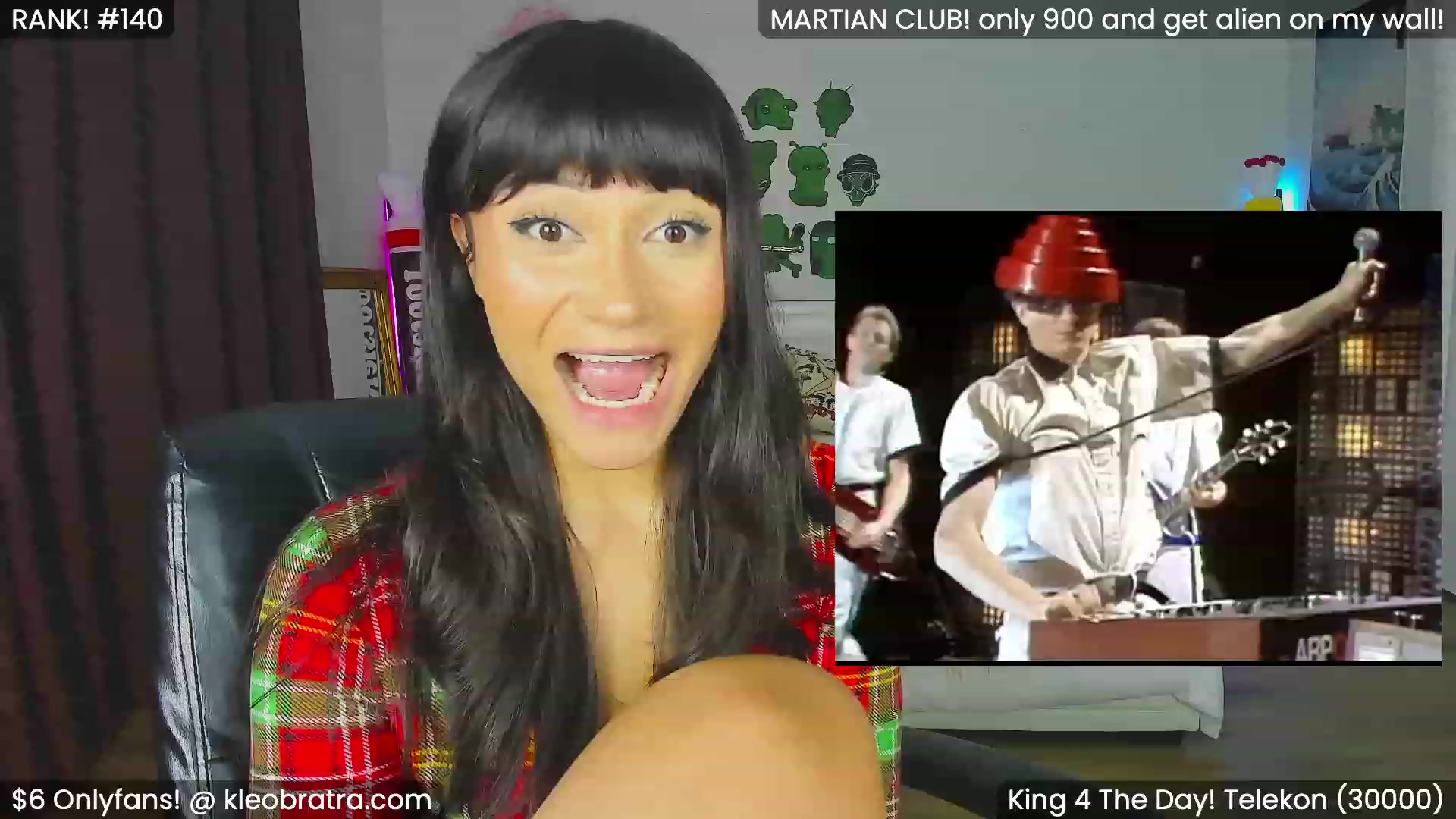 Gallery image thumbnail from KleoBratra's myfreecams stream on, 03/10/2024, 16:32 image 12 of 20
