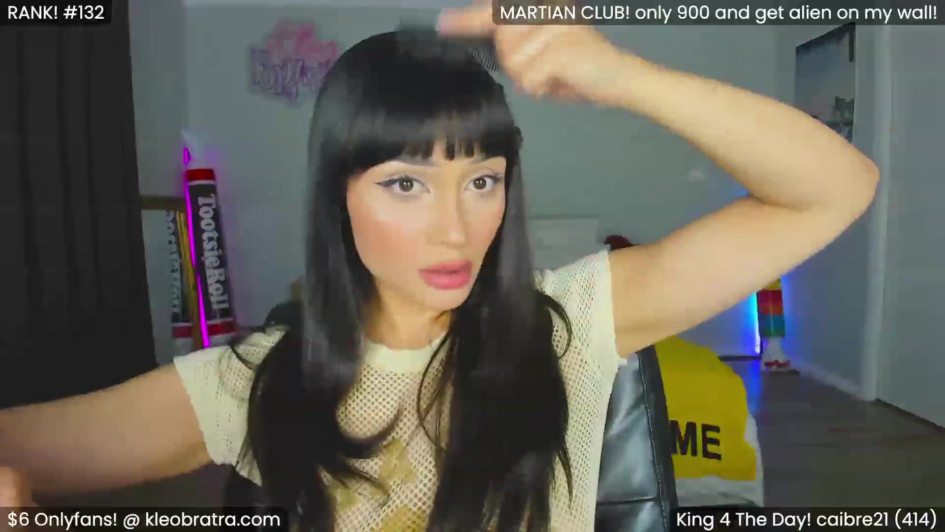 Gallery image thumbnail from KleoBratra's myfreecams stream on, 03/13/2024, 12:23 image 12 of 20