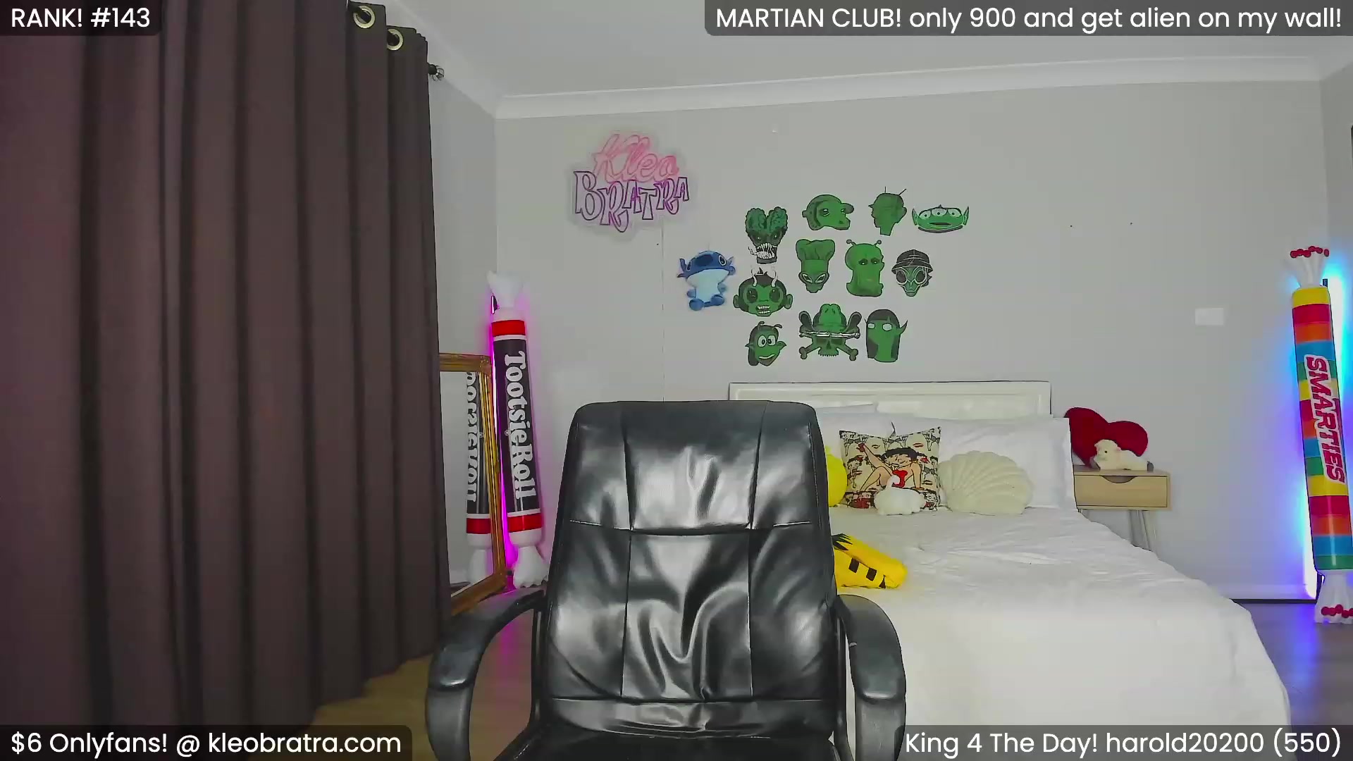 Gallery image thumbnail from KleoBratra's myfreecams stream on, 03/14/2024, 12:37 image 18 of 20