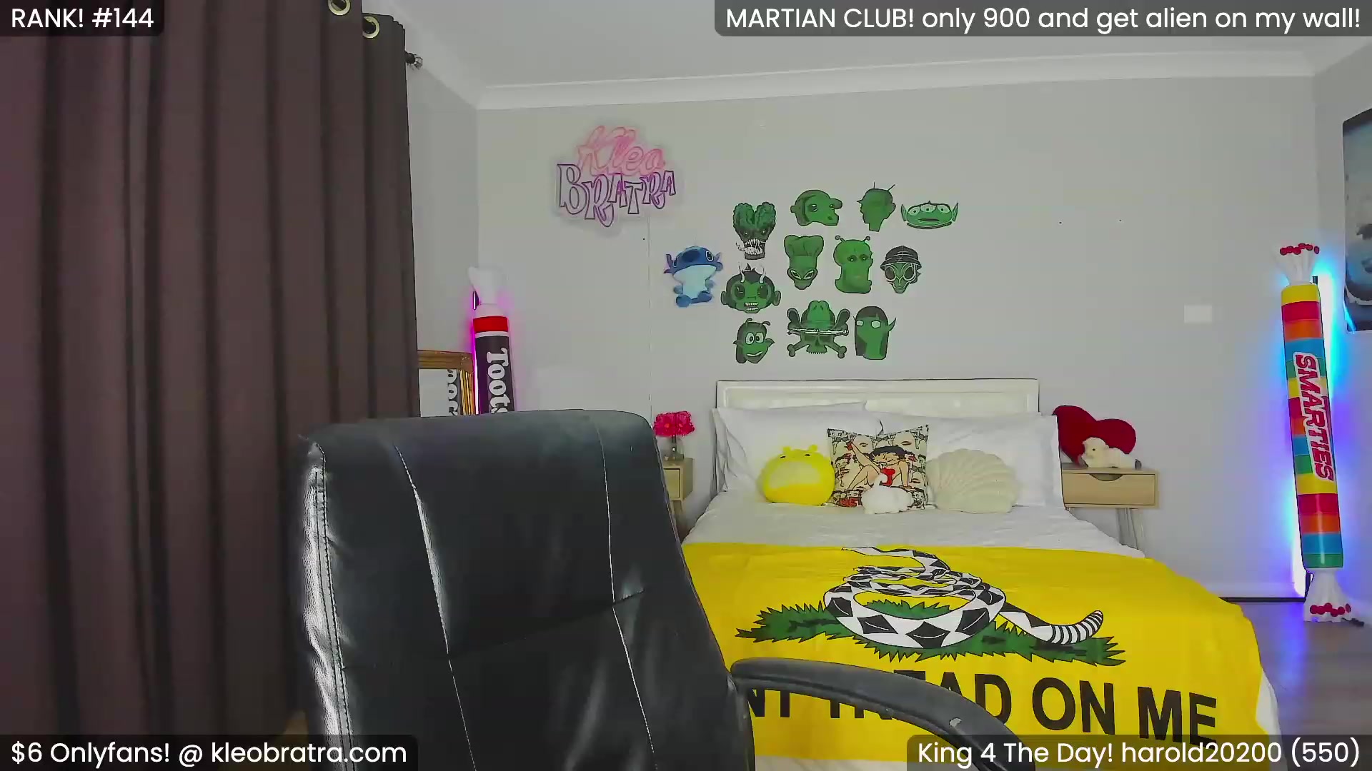 Gallery image thumbnail from KleoBratra's myfreecams stream on, 03/14/2024, 12:37 image 15 of 20