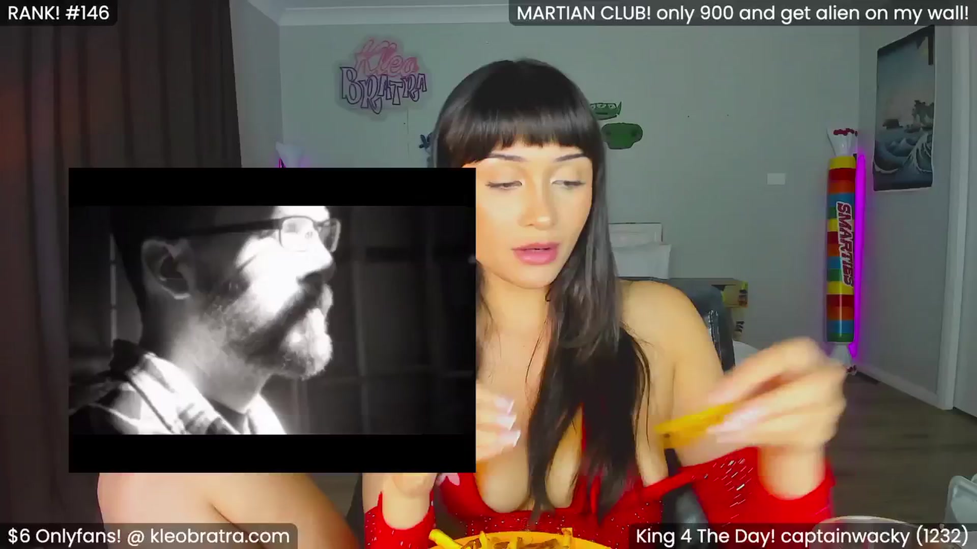 Gallery image thumbnail from KleoBratra's myfreecams stream on, 03/21/2024, 14:05 image 12 of 20