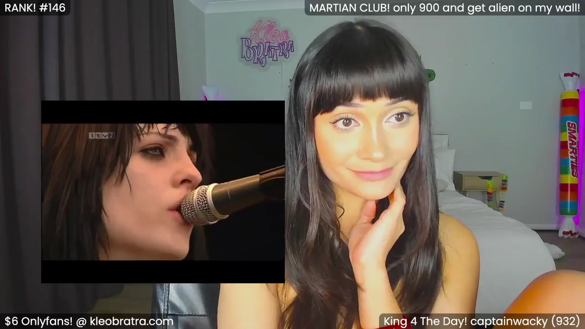 Gallery image thumbnail from KleoBratra's myfreecams stream on, 03/21/2024, 14:05 image 10 of 20