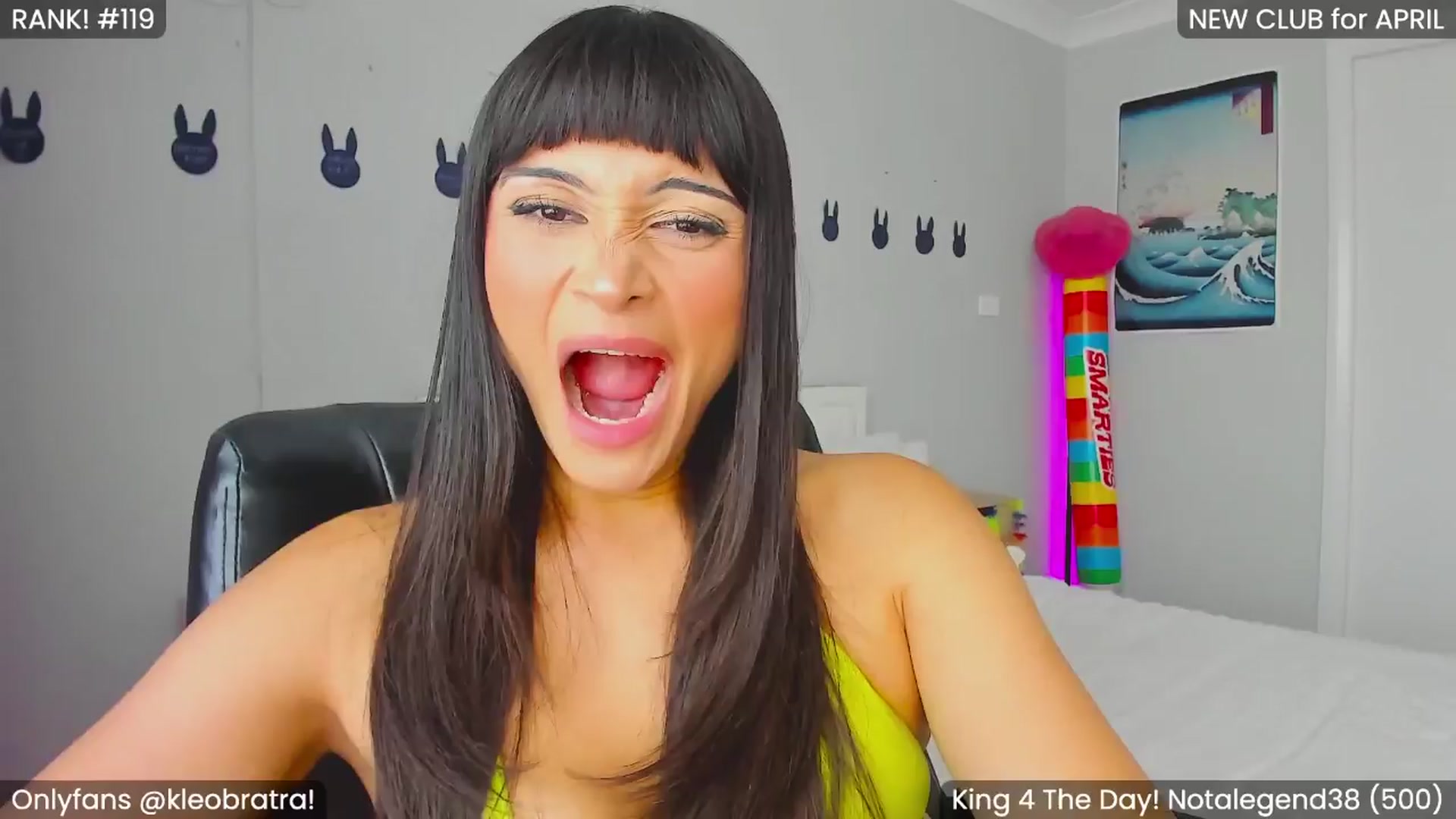 Gallery image thumbnail from KleoBratra's myfreecams stream on, 03/29/2024, 08:02 image 3 of 20