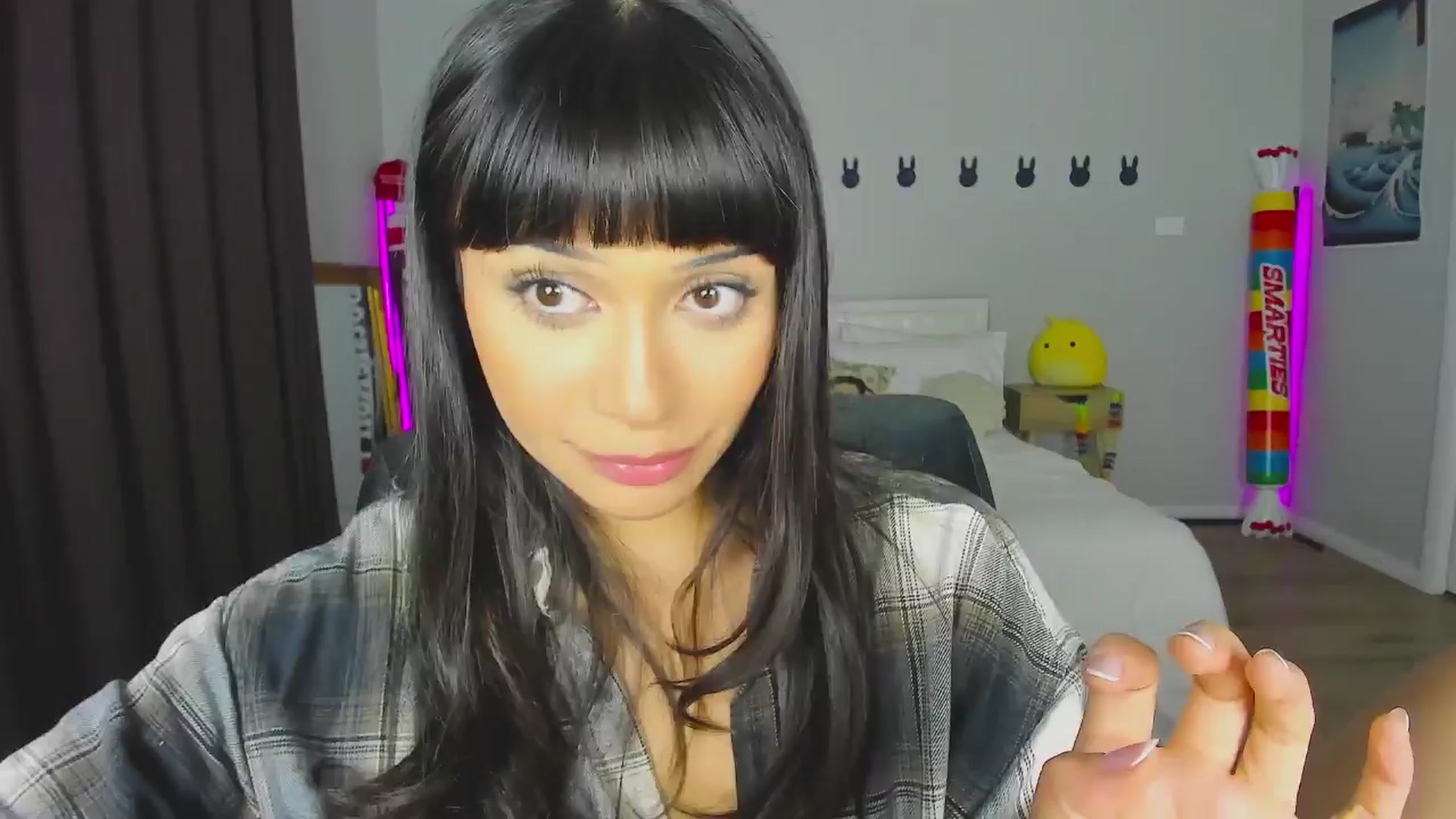 Gallery image thumbnail from KleoBratra's myfreecams stream on, 03/30/2024, 14:09 image 5 of 20
