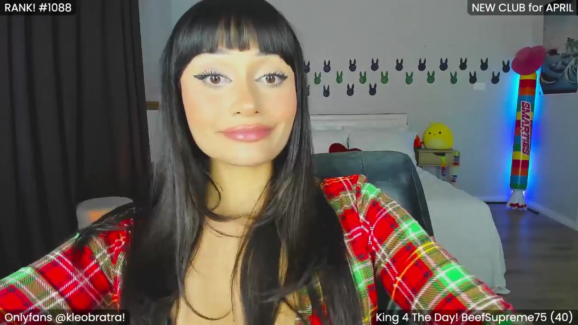 Gallery image thumbnail from KleoBratra's myfreecams stream on, 04/02/2024, 15:40 image 6 of 20
