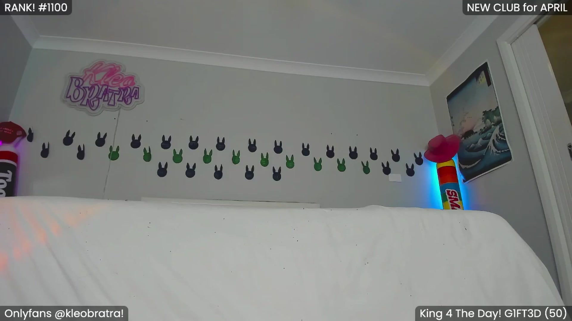 Gallery image thumbnail from KleoBratra's myfreecams stream on, 04/02/2024, 15:40 image 14 of 20