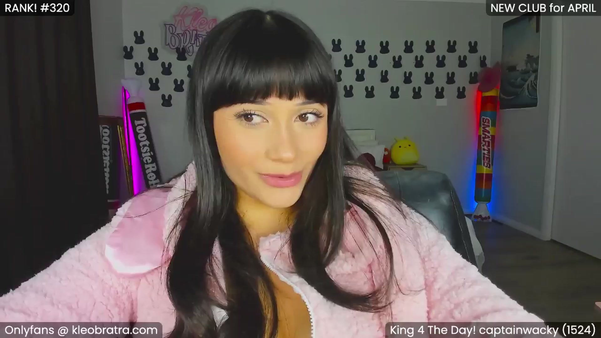 Gallery image thumbnail from KleoBratra's myfreecams stream on, 04/10/2024, 11:09 image 7 of 20