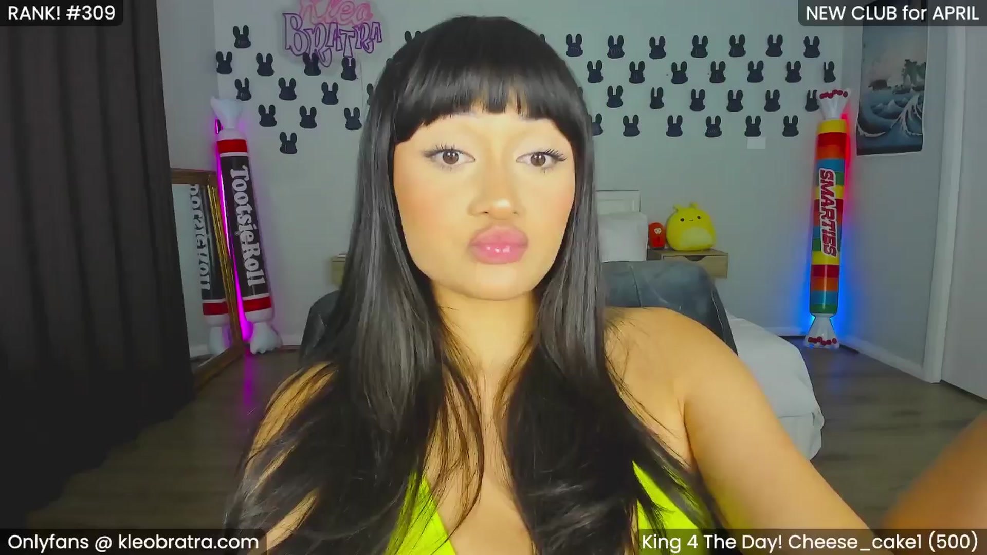 Gallery image thumbnail from KleoBratra's myfreecams stream on, 04/11/2024, 08:48 image 5 of 20