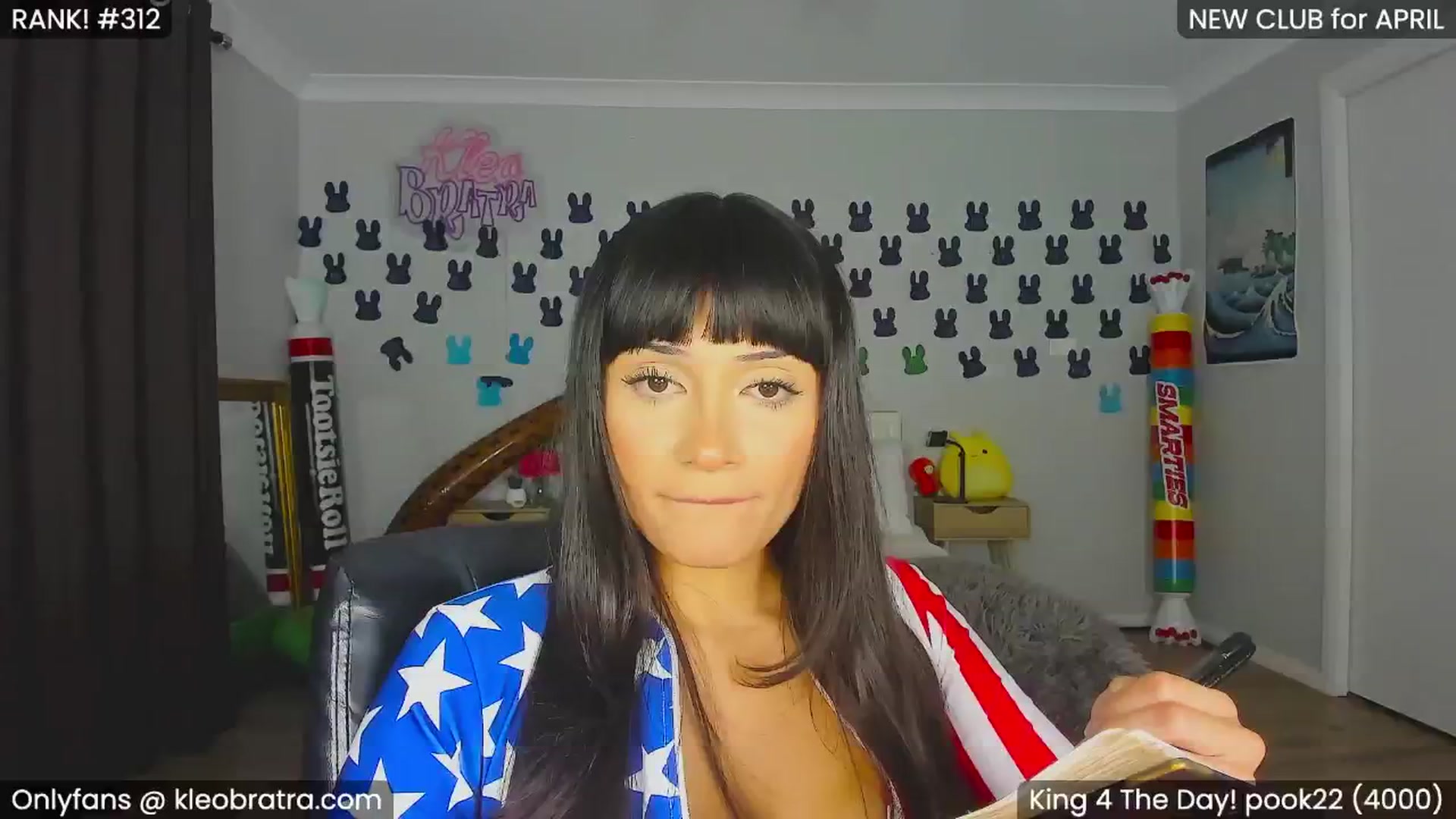 Gallery image thumbnail from KleoBratra's myfreecams stream on, 04/16/2024, 13:53 image 7 of 20