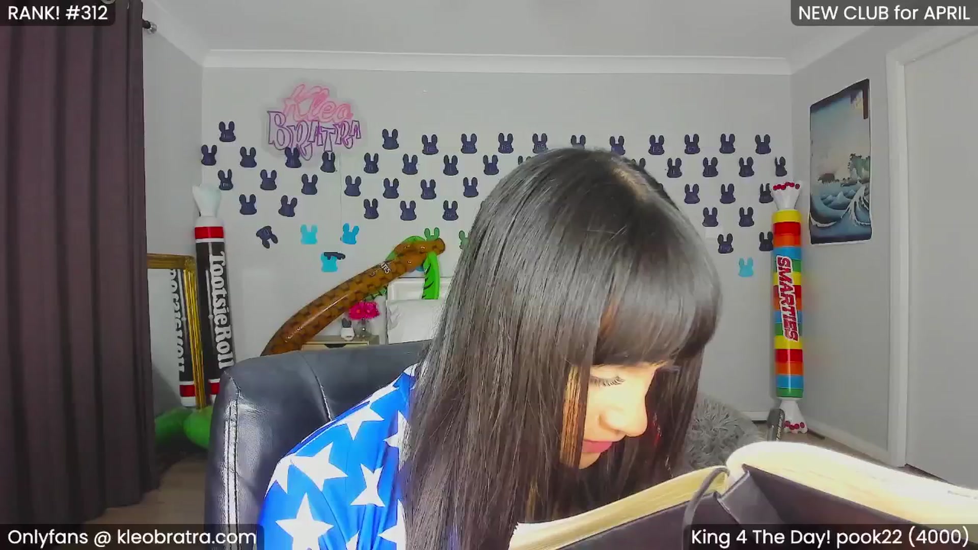Gallery image thumbnail from KleoBratra's myfreecams stream on, 04/16/2024, 13:53 image 8 of 20