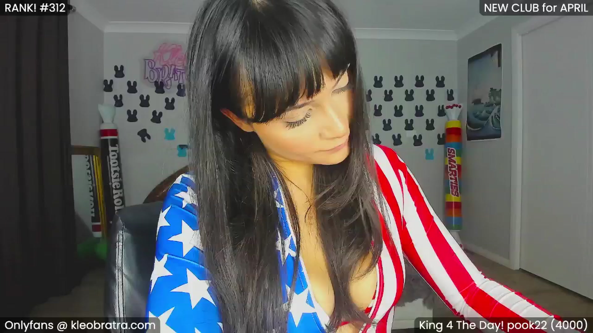 Gallery image thumbnail from KleoBratra's myfreecams stream on, 04/16/2024, 13:53 image 15 of 20