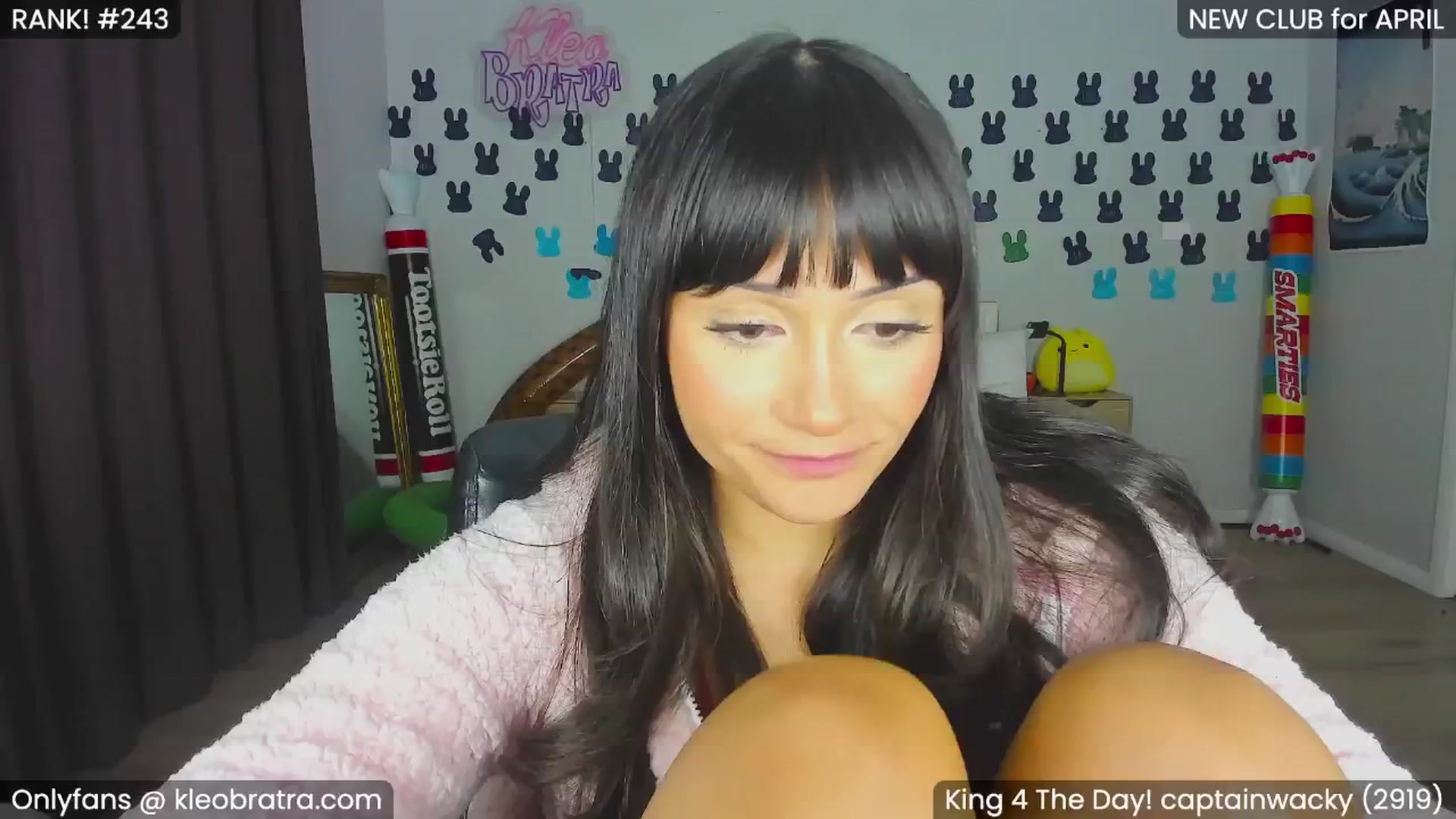 Gallery image thumbnail from KleoBratra's myfreecams stream on, 04/19/2024, 11:25 image 12 of 20