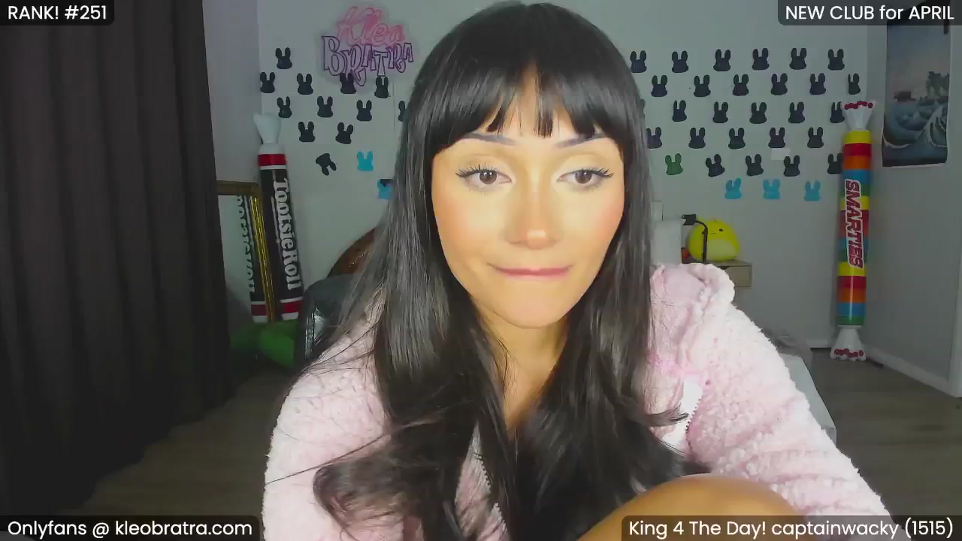 Gallery image thumbnail from KleoBratra's myfreecams stream on, 04/19/2024, 11:25 image 11 of 20