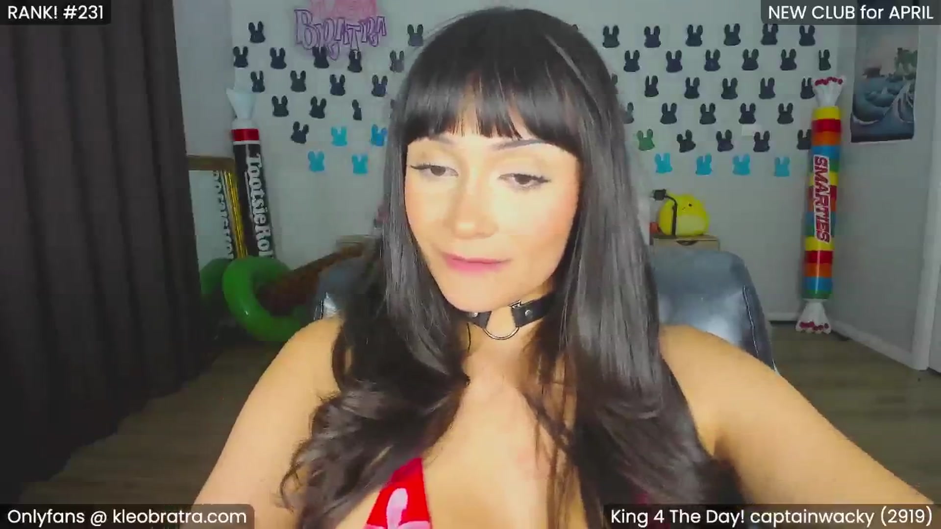 Gallery image thumbnail from KleoBratra's myfreecams stream on, 04/19/2024, 13:49 image 10 of 20