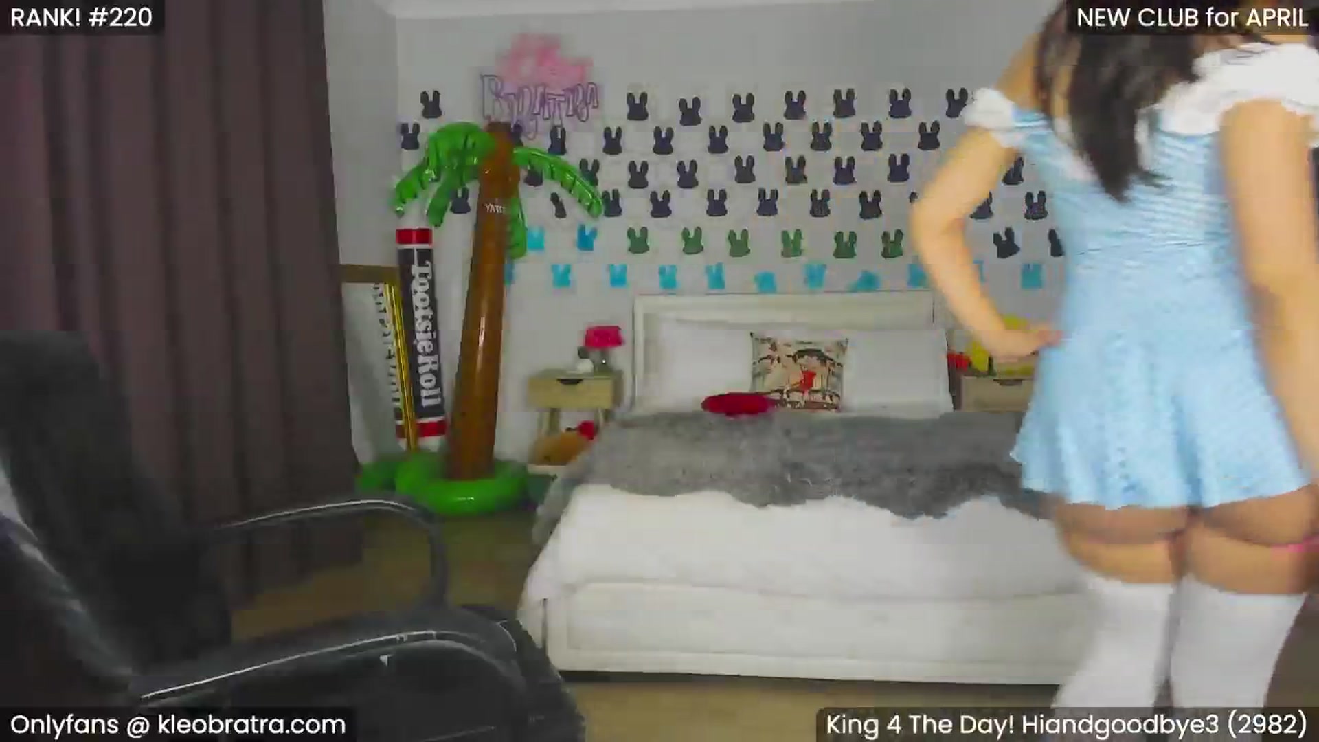Gallery image thumbnail from KleoBratra's myfreecams stream on, 04/21/2024, 08:37 image 12 of 20
