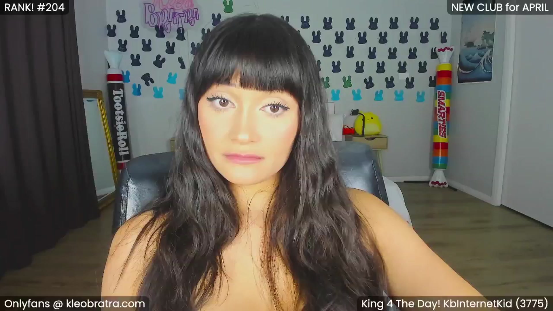 Gallery image thumbnail from KleoBratra's myfreecams stream on, 04/27/2024, 11:14 image 9 of 20