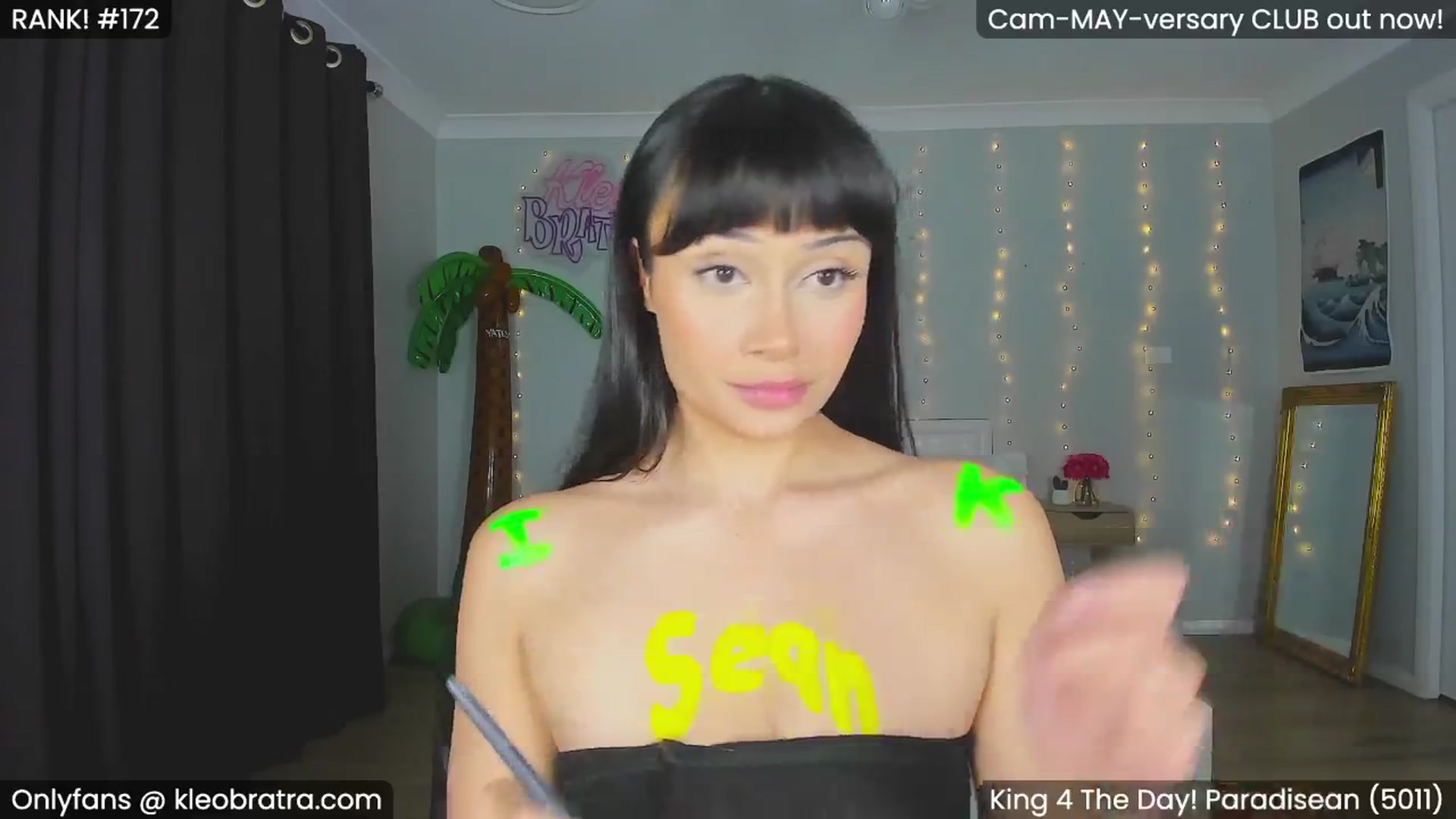 Gallery image thumbnail from KleoBratra's myfreecams stream on, 05/05/2024, 11:45 image 11 of 20