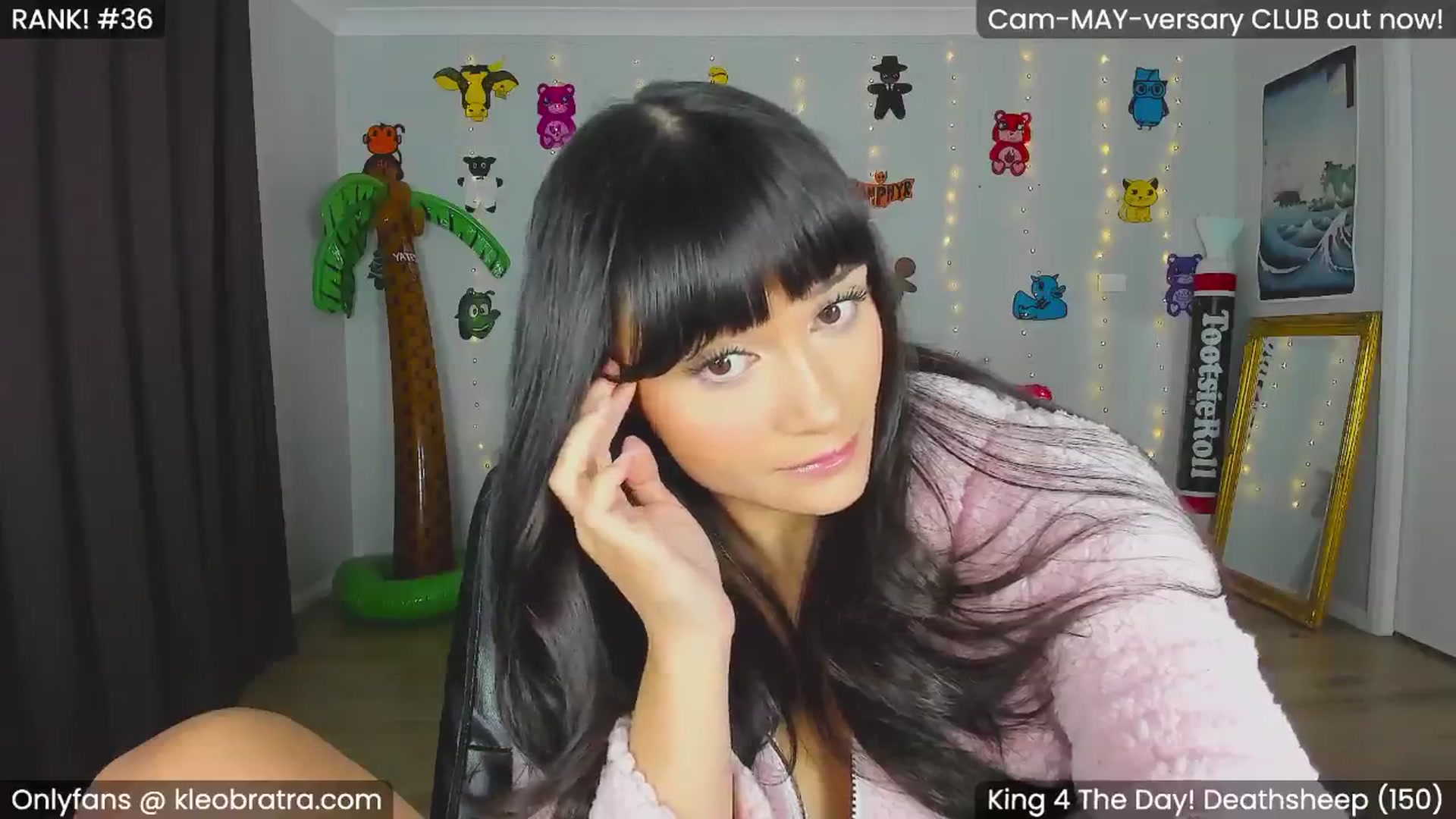 Gallery image thumbnail from KleoBratra's myfreecams stream on, 05/17/2024, 13:50 image 15 of 20