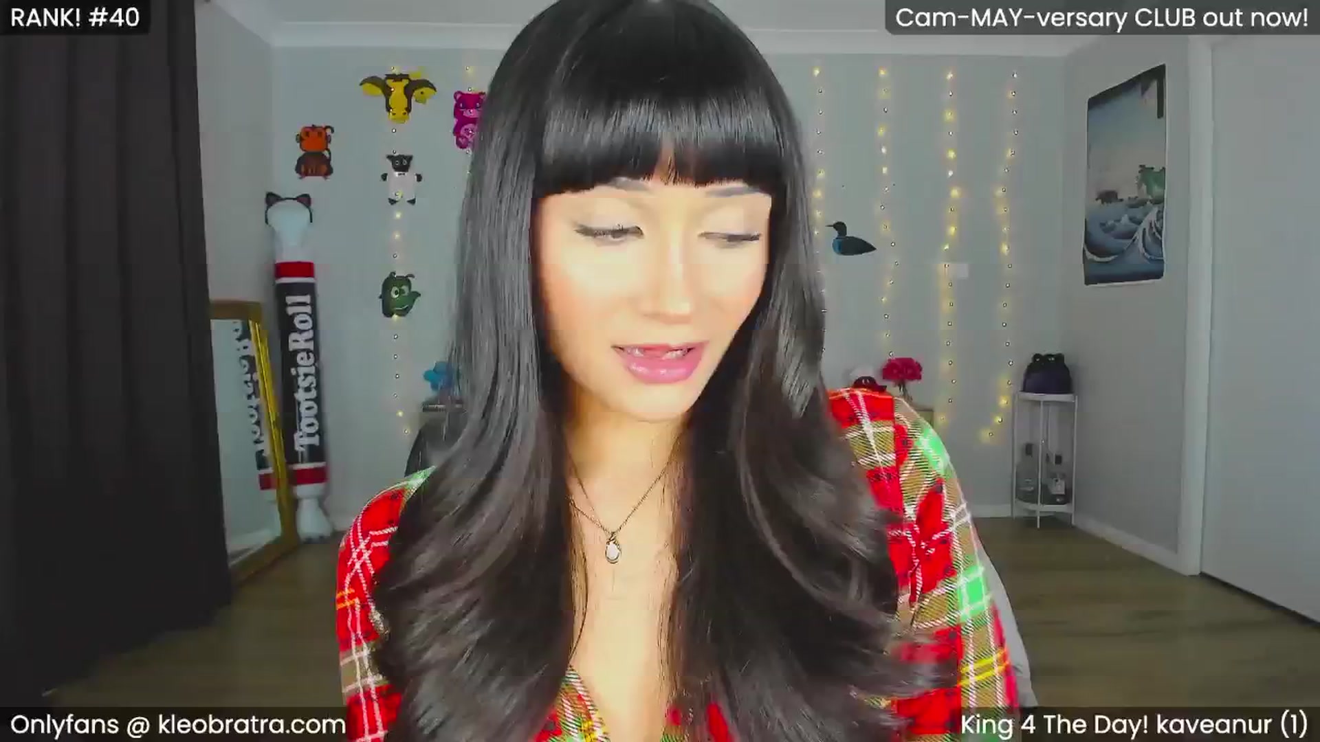 Gallery image thumbnail from KleoBratra's myfreecams stream on, 05/22/2024, 06:00 image 15 of 20