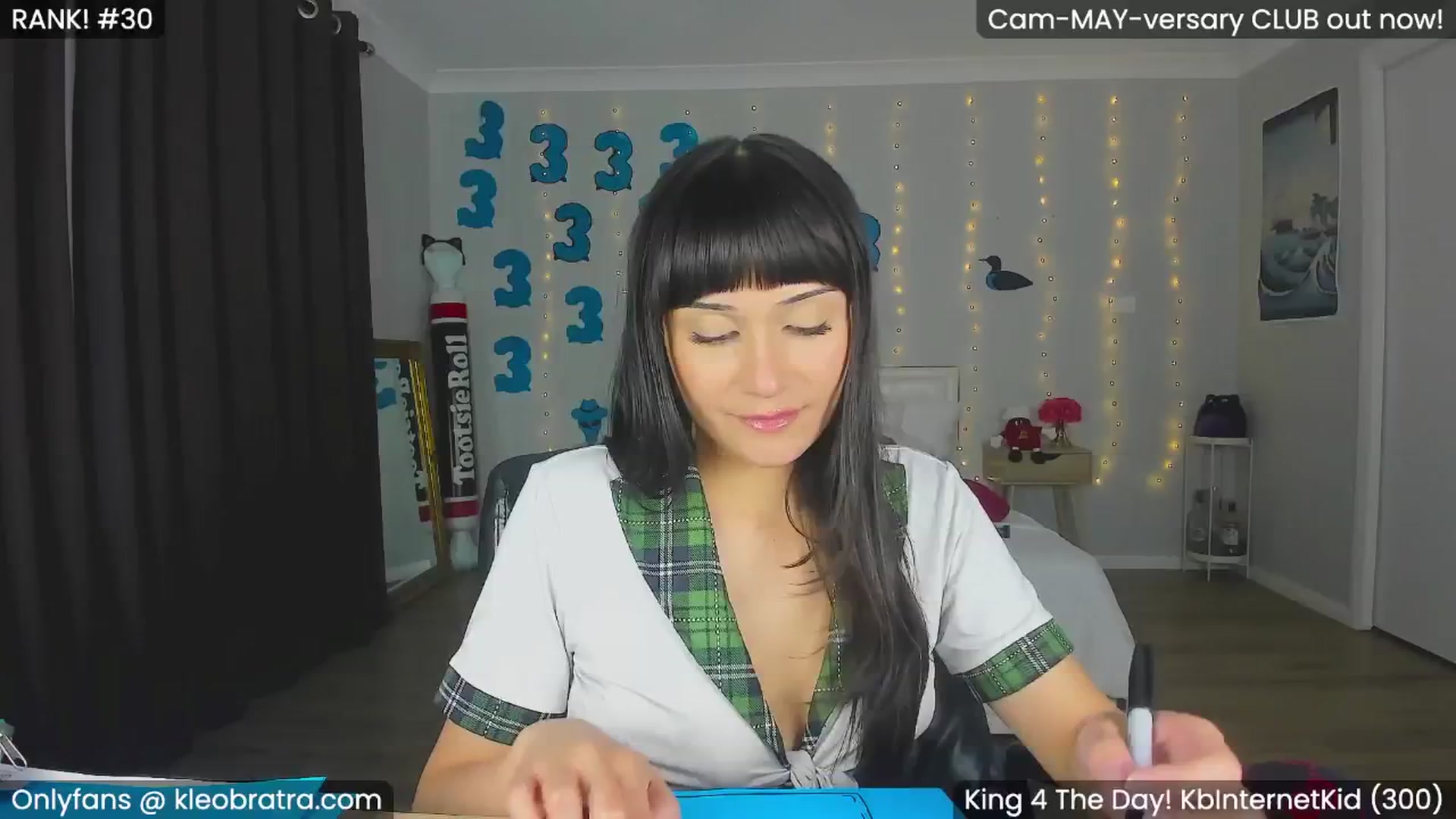 Gallery image thumbnail from KleoBratra's myfreecams stream on, 05/24/2024, 13:53 image 2 of 20