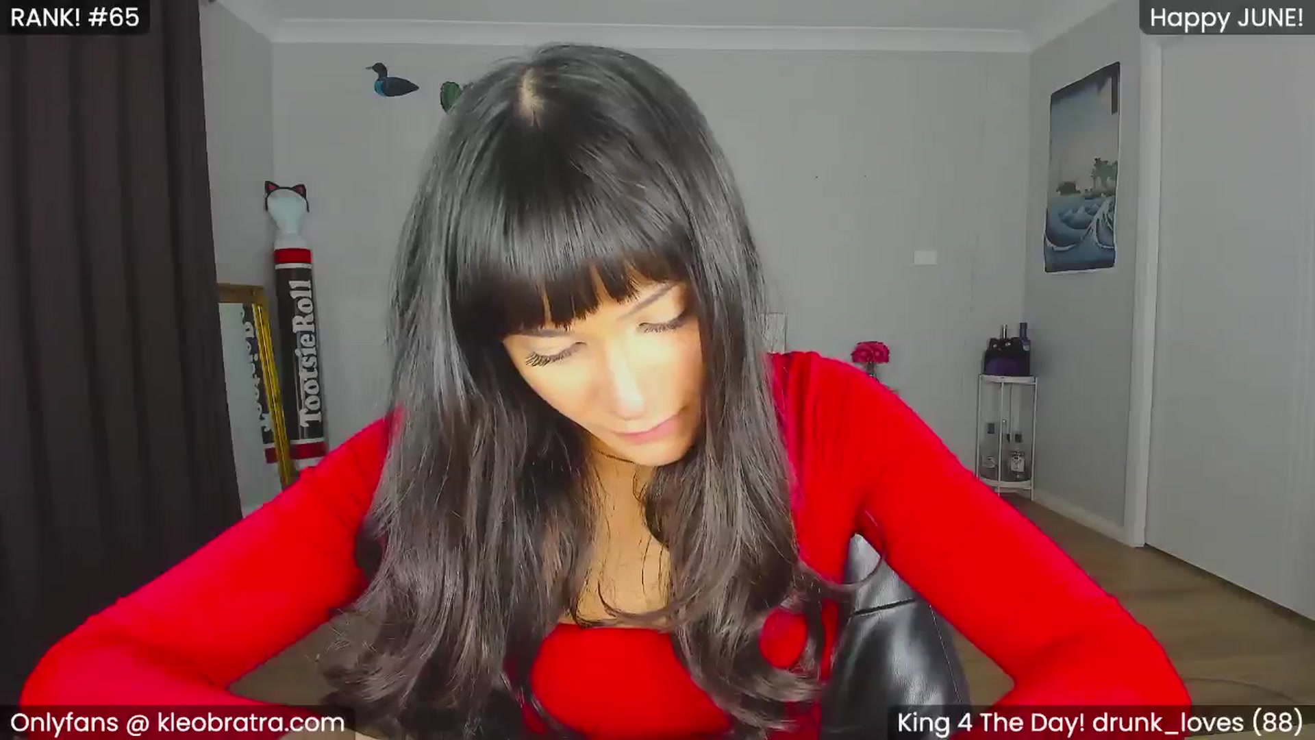 Gallery image thumbnail from KleoBratra's myfreecams stream on, 06/08/2024, 13:13 image 8 of 20