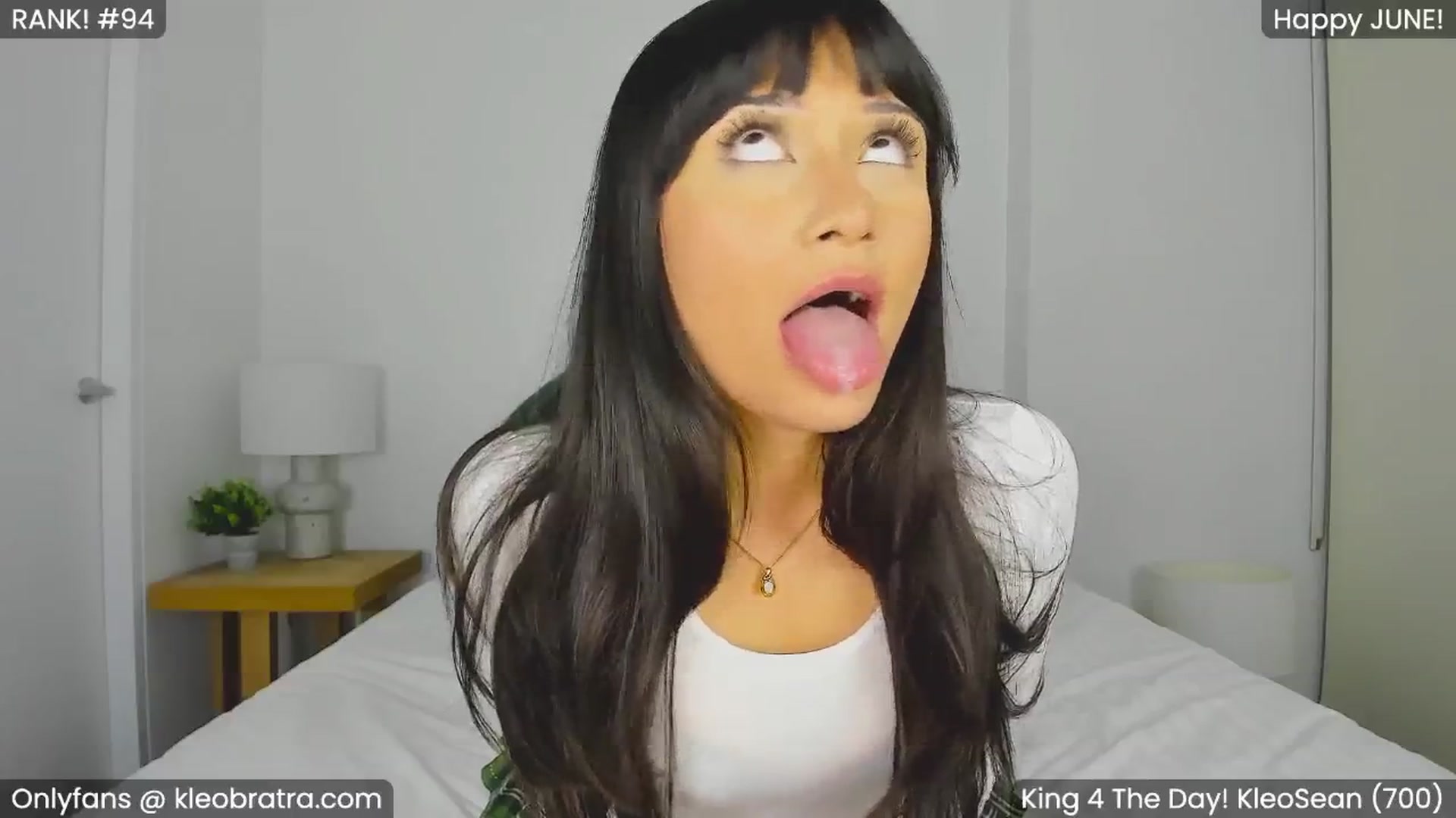 Gallery image thumbnail from KleoBratra's myfreecams stream on, 06/11/2024, 09:07 image 6 of 20