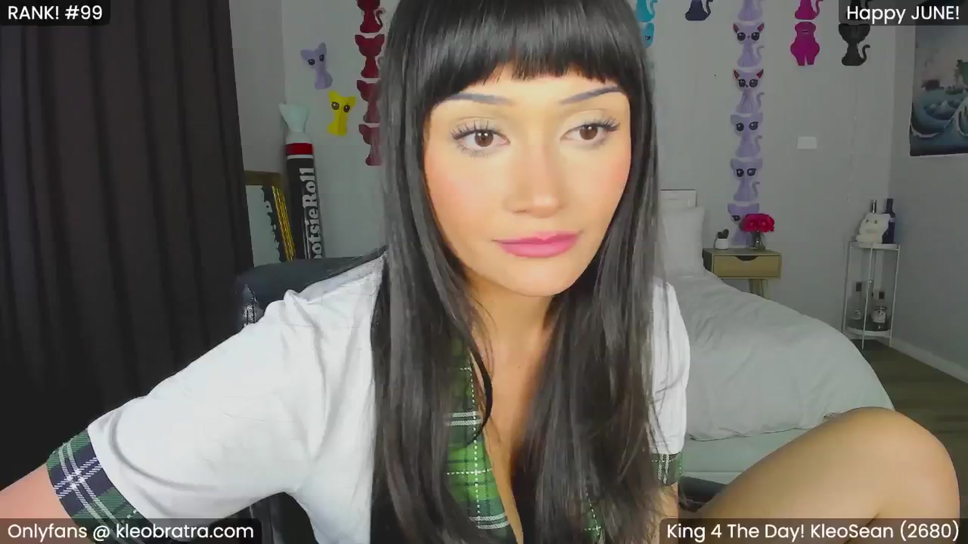 Gallery image thumbnail from KleoBratra's myfreecams stream on, 06/21/2024, 14:38 image 17 of 20