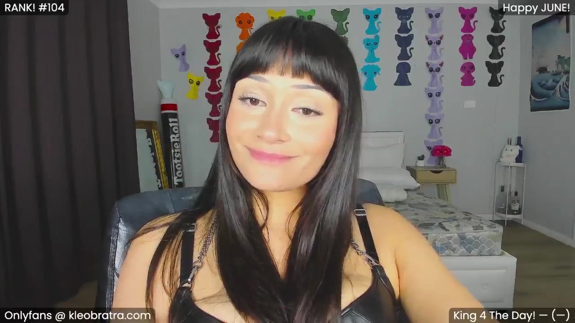 Gallery image thumbnail from KleoBratra's myfreecams stream on, 06/22/2024, 13:46 image 12 of 20