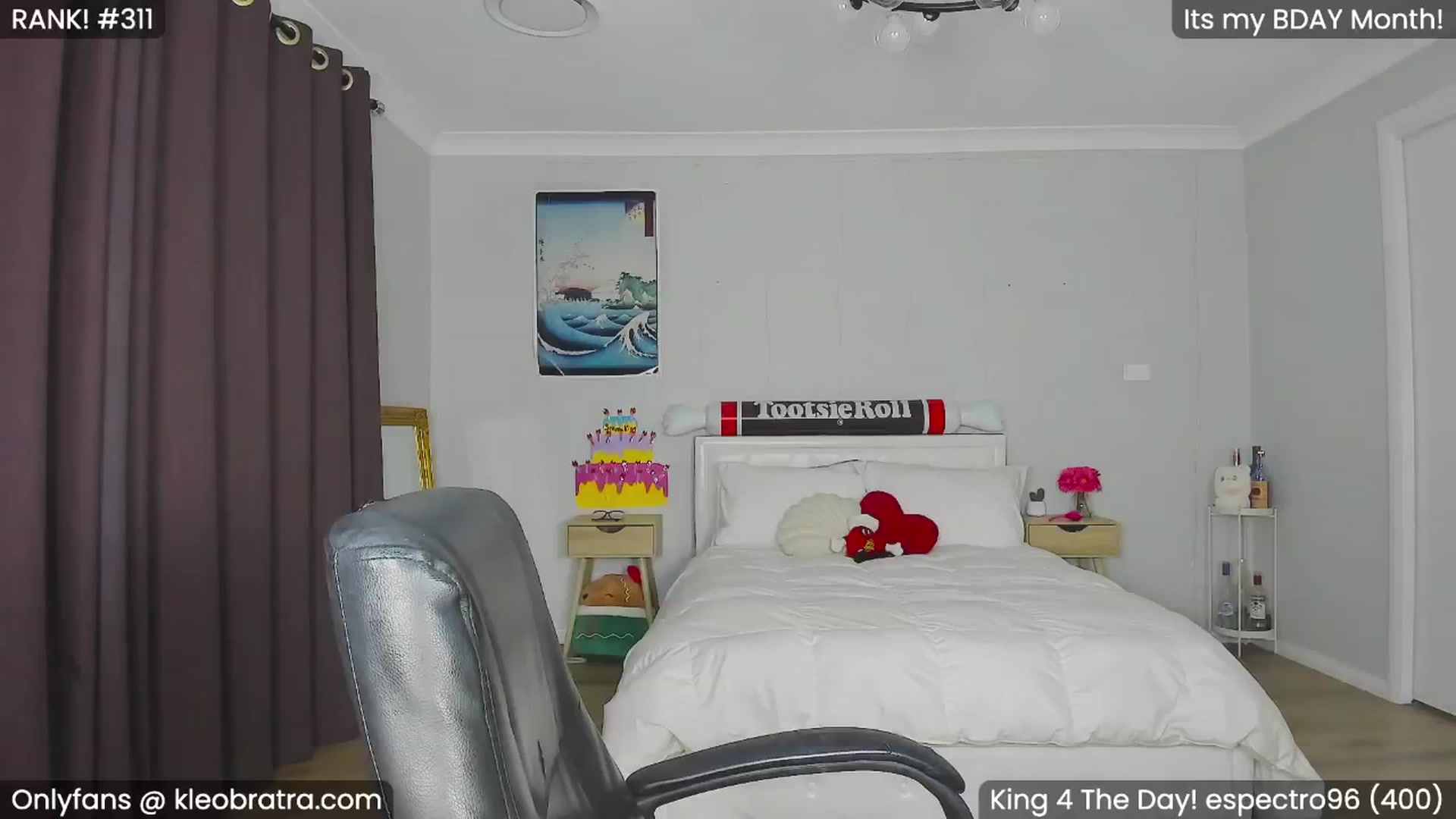 Gallery image thumbnail from KleoBratra's myfreecams stream on, 07/03/2024, 08:29 image 6 of 20