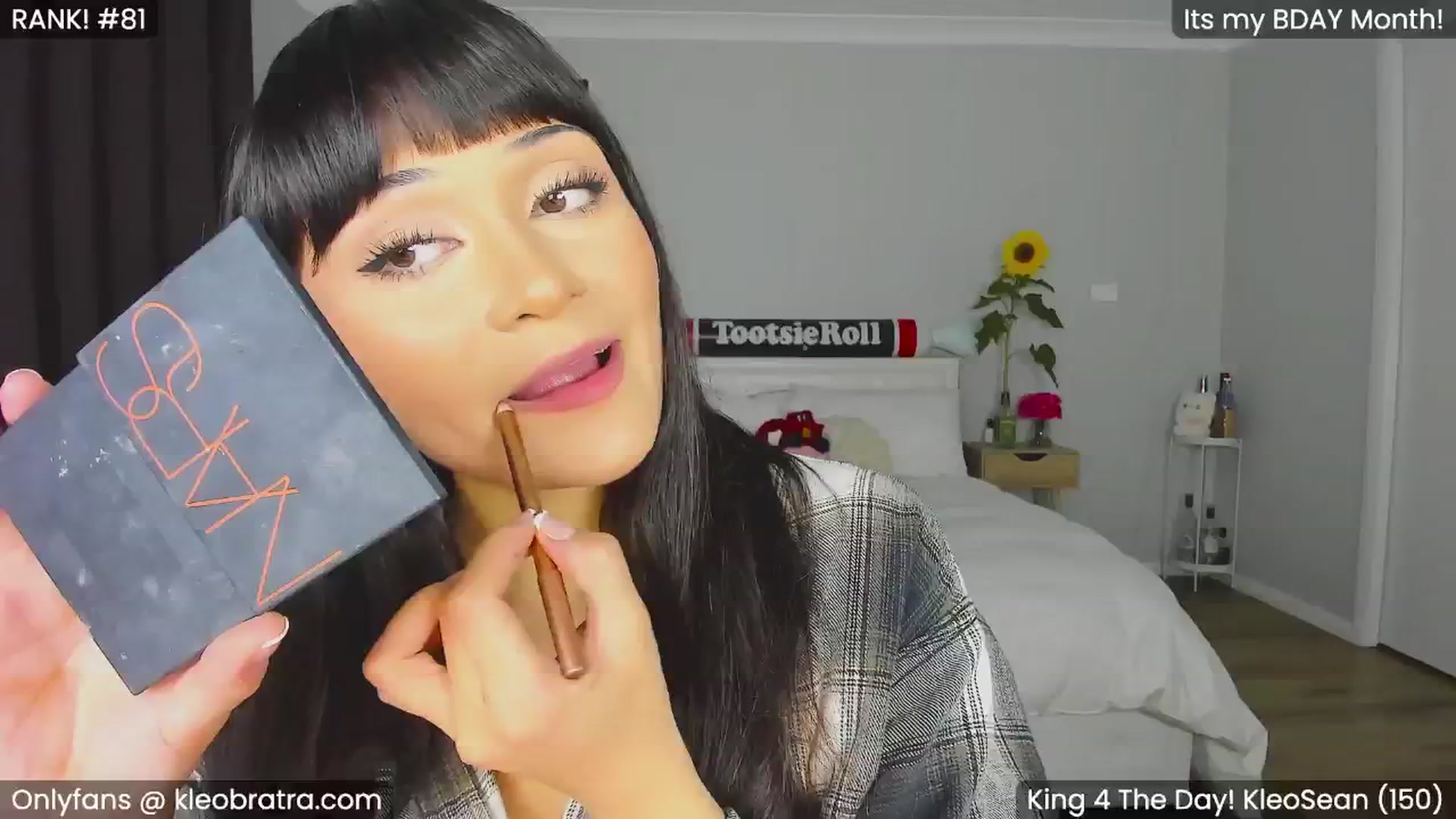Gallery image thumbnail from KleoBratra's myfreecams stream on, 07/08/2024, 05:09 image 2 of 20