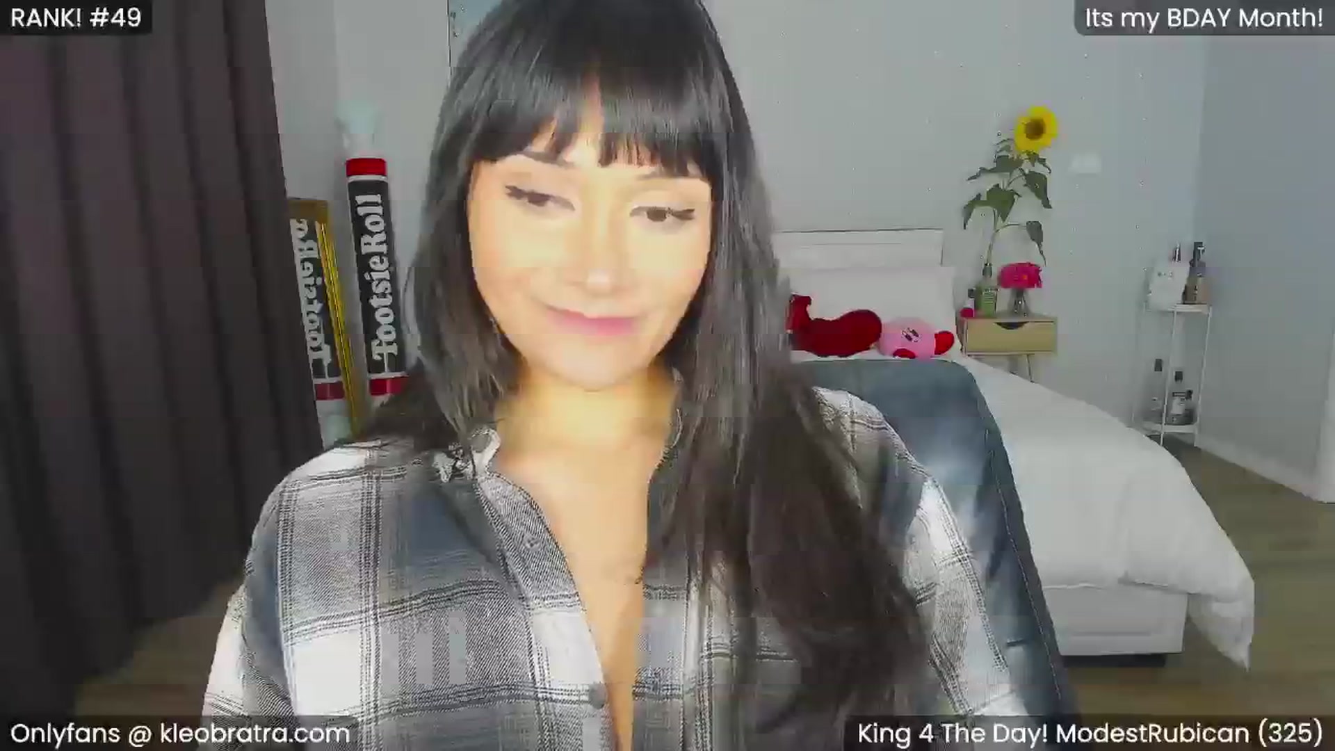 Gallery image thumbnail from KleoBratra's myfreecams stream on, 07/08/2024, 14:43 image 15 of 20