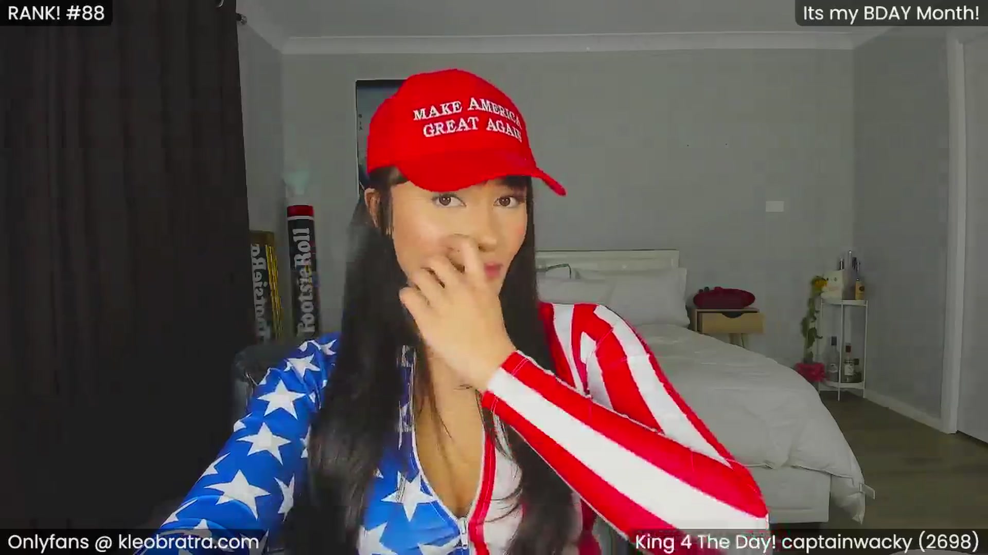 Gallery image thumbnail from KleoBratra's myfreecams stream on, 07/15/2024, 13:11 image 6 of 20