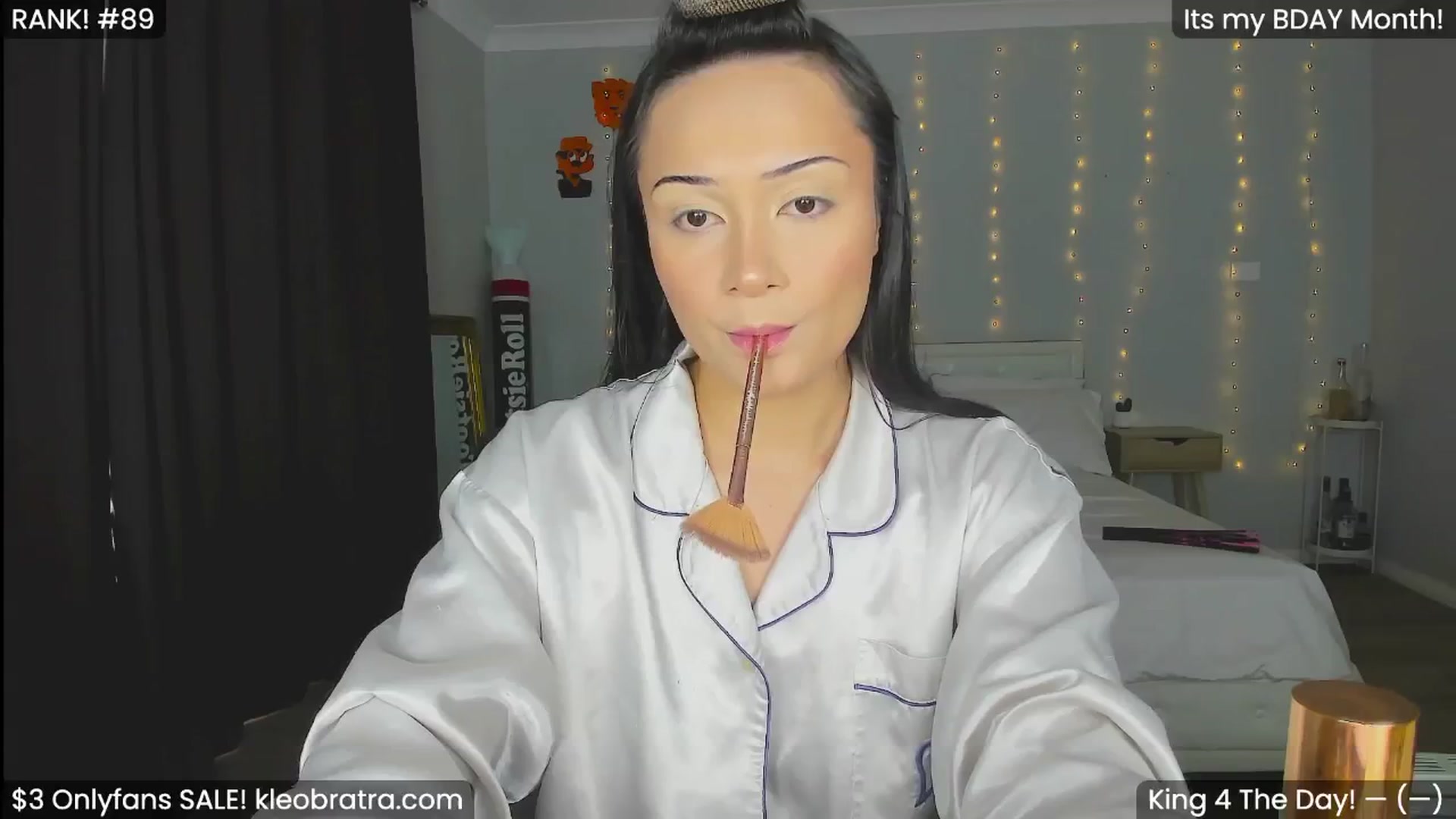 Gallery image thumbnail from KleoBratra's myfreecams stream on, 07/31/2024, 01:02 image 2 of 20